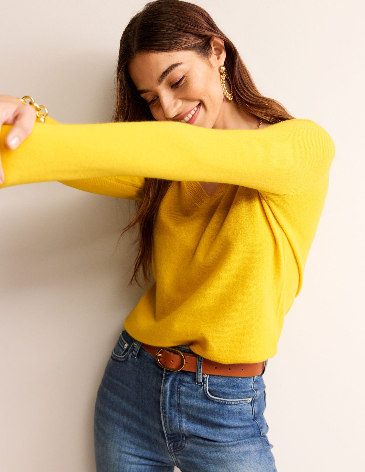 Eva Kaschmirpullover mit V-Ausschnitt-Ananas-1