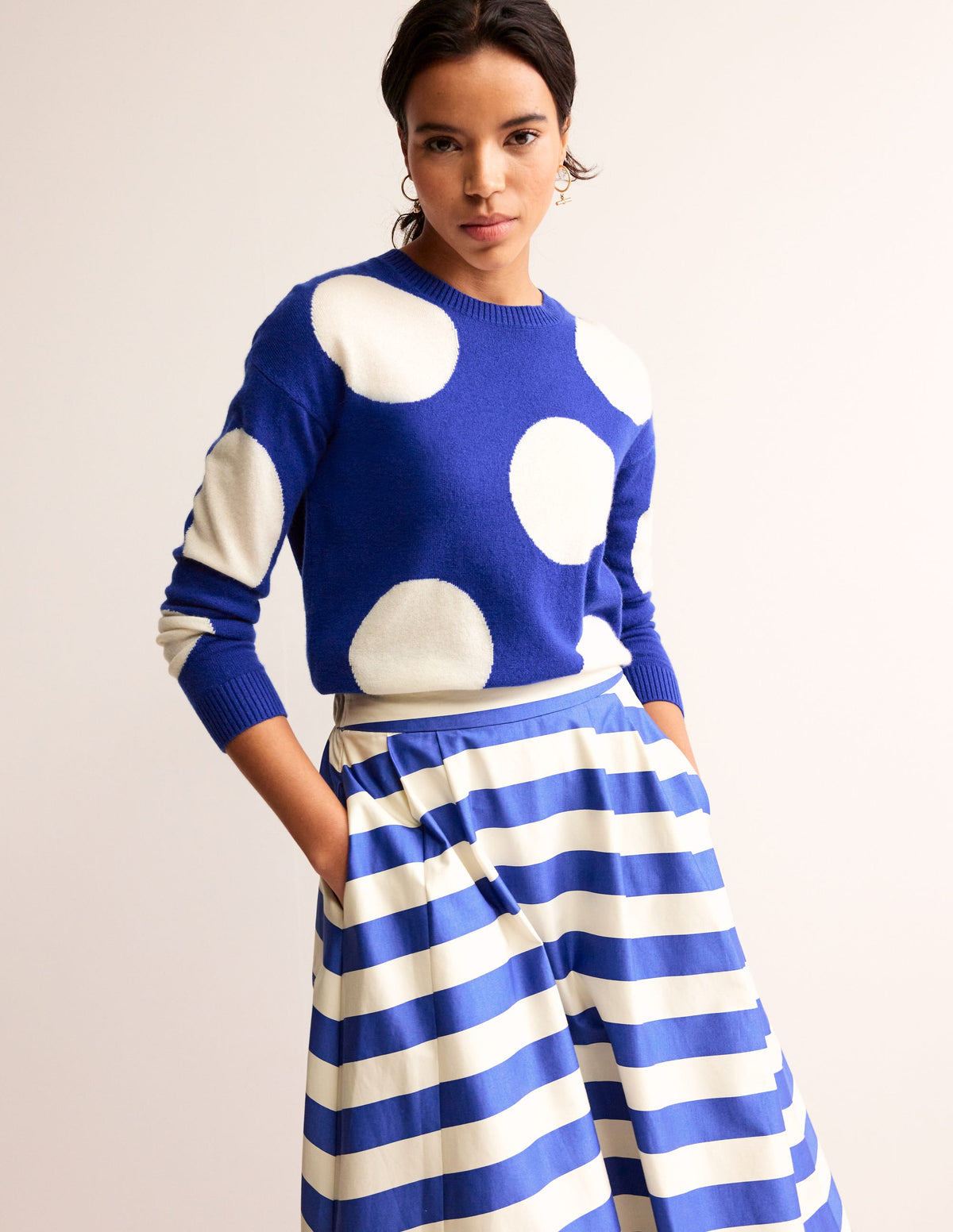 Lydia Kaschmirpullover-Surf The Web Blau, Punkte - Image 1