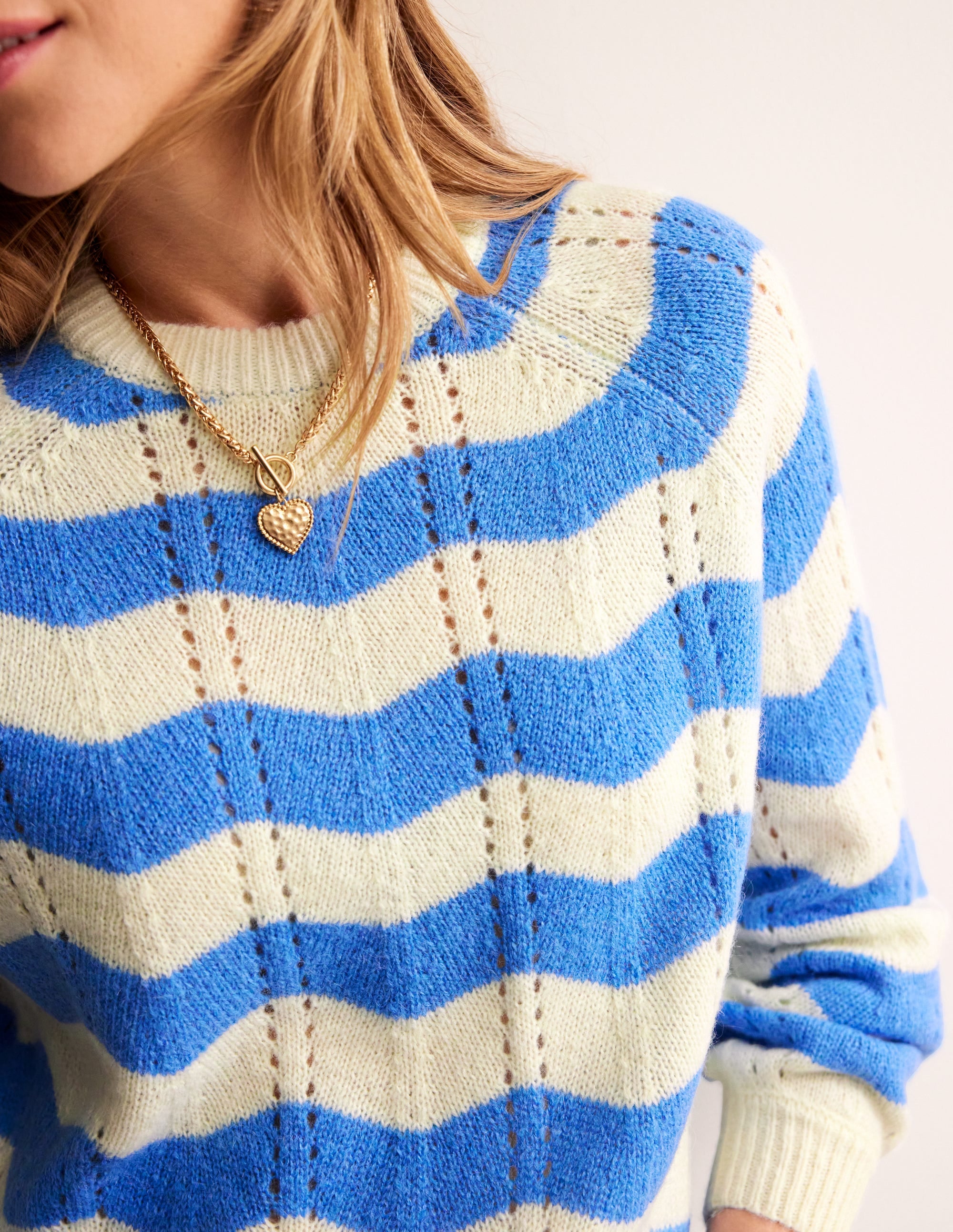Flauschiger Pullover mit Wellendesign-Surf The Web, Warmes Naturweiß Welle - Image 2
