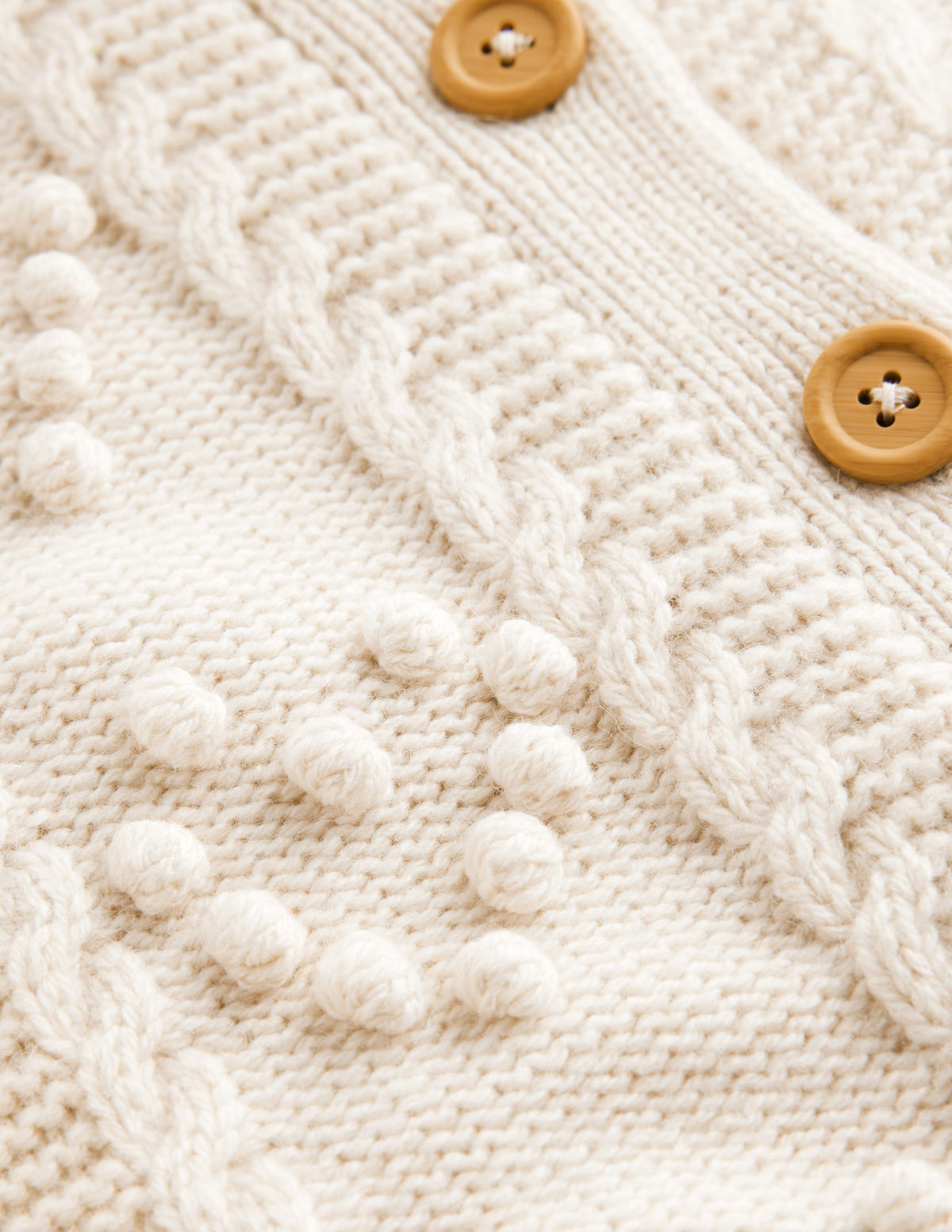 Grobmaschige Strickjacke mit Bommelherz-Beige Meliert-6