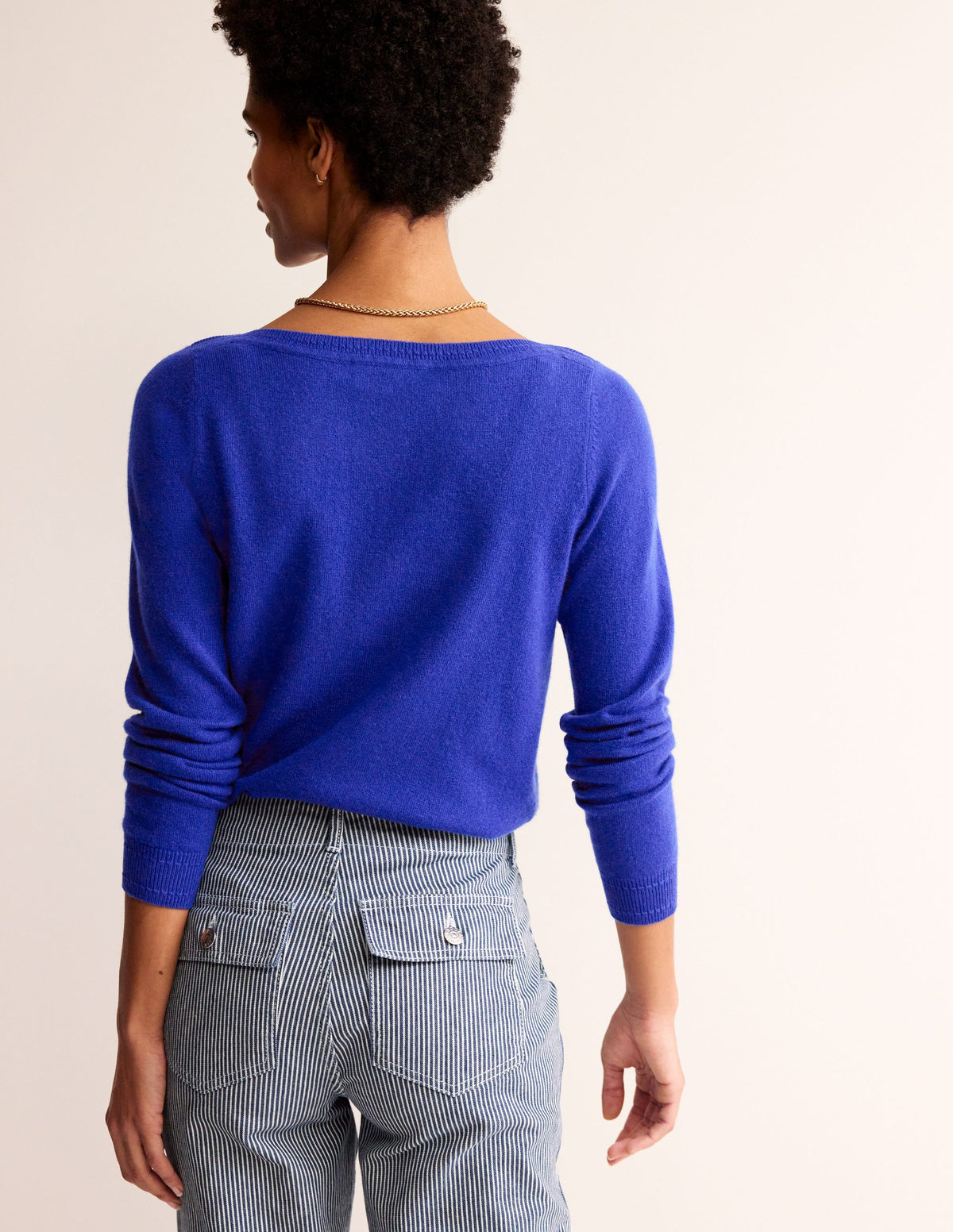 Eva Kaschmirpullover mit U-Boot-Ausschnitt-Hellblau-3