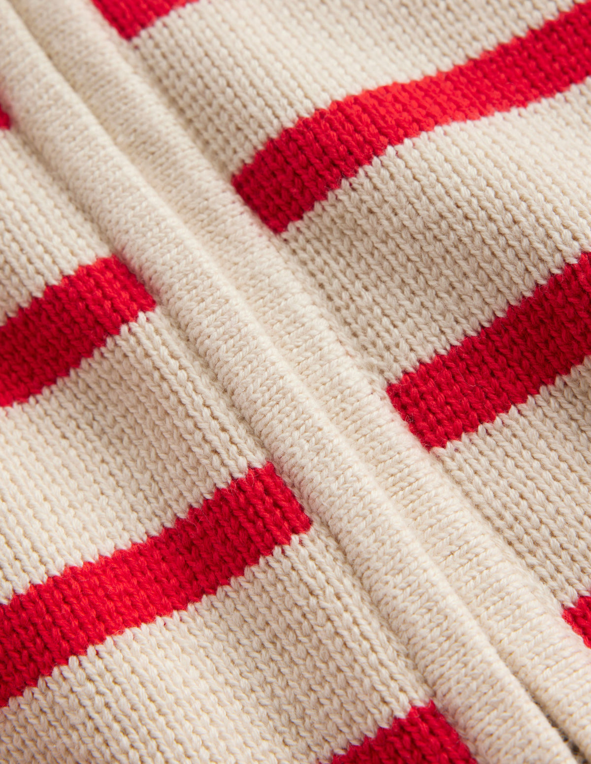 Breton-Strickjacke aus Baumwolle-Warmes Naturweiß, Feuerrote Streifen-7