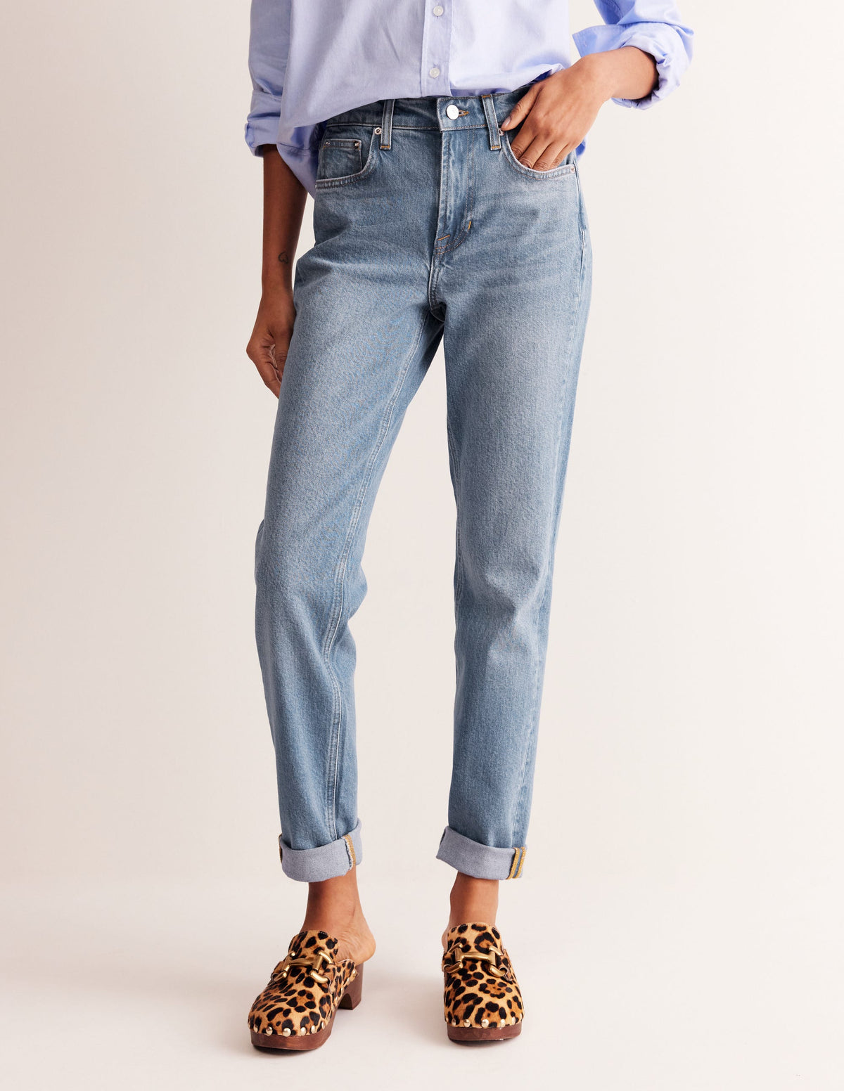 Girlfriend-Jeans-Ausgeblichene Optik - Image 4