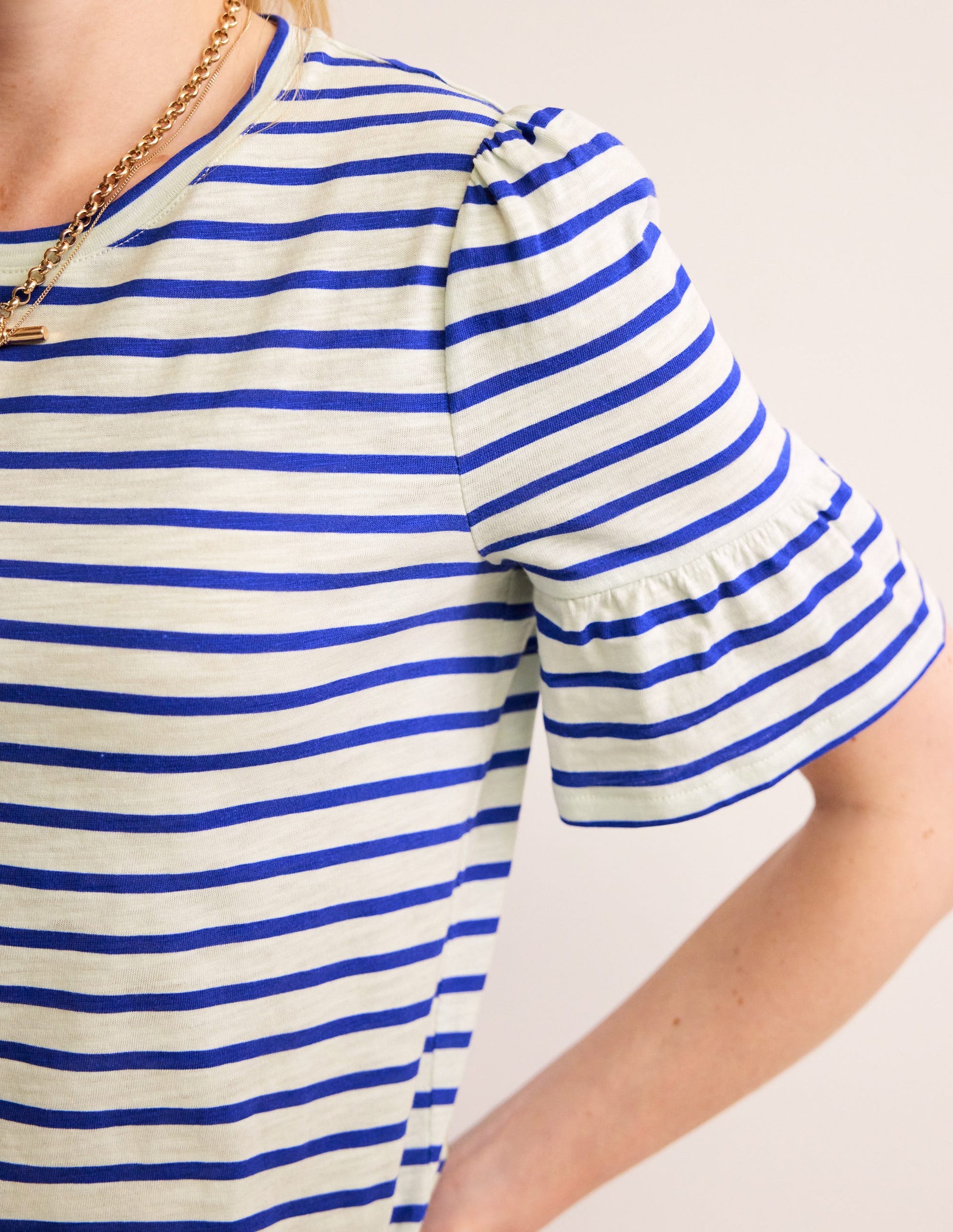 T-Shirt mit Rundhalsausschnitt und Rüschen-Ärmeln-Naturweiß, Surf the Web-2