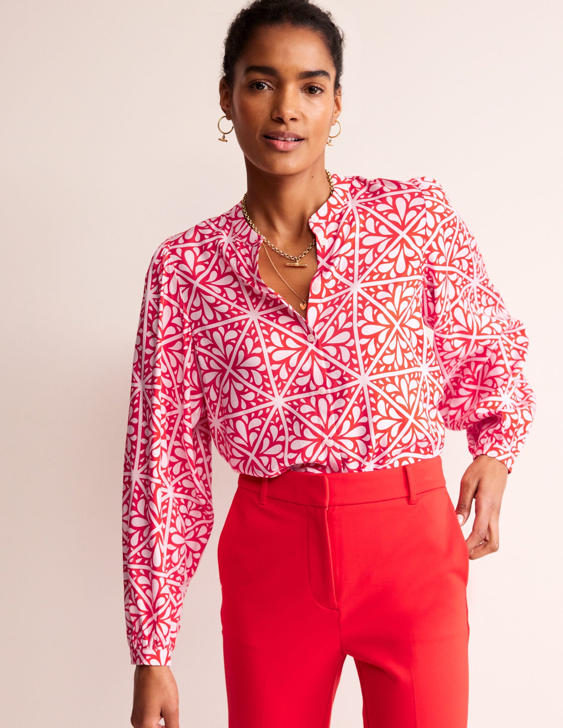Blouse à manches blousantes-Flamme écarlate, motif Floral Mosaic-1