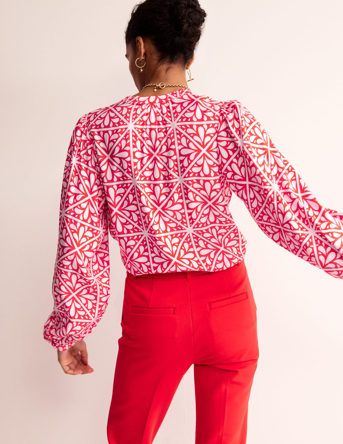 Blouse à manches blousantes-Flamme écarlate, motif Floral Mosaic-3