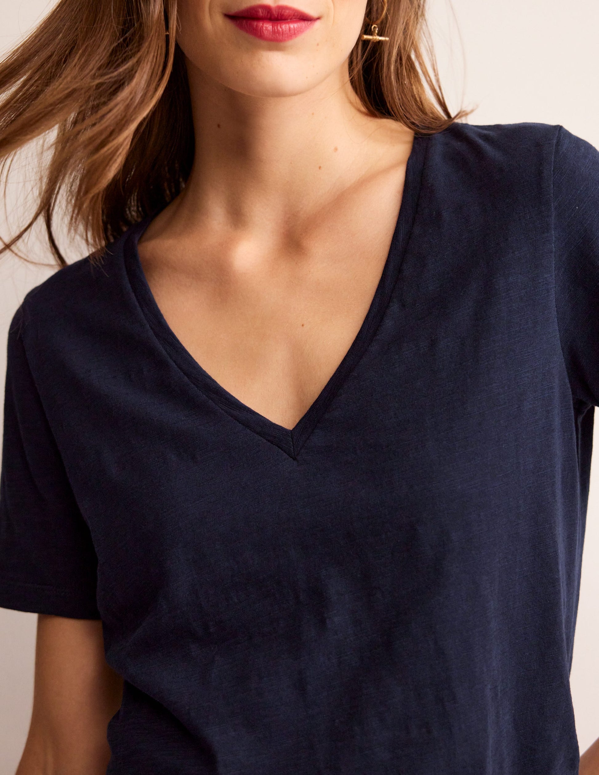 Regular V-Neck Slub T-shirt-Navy-2