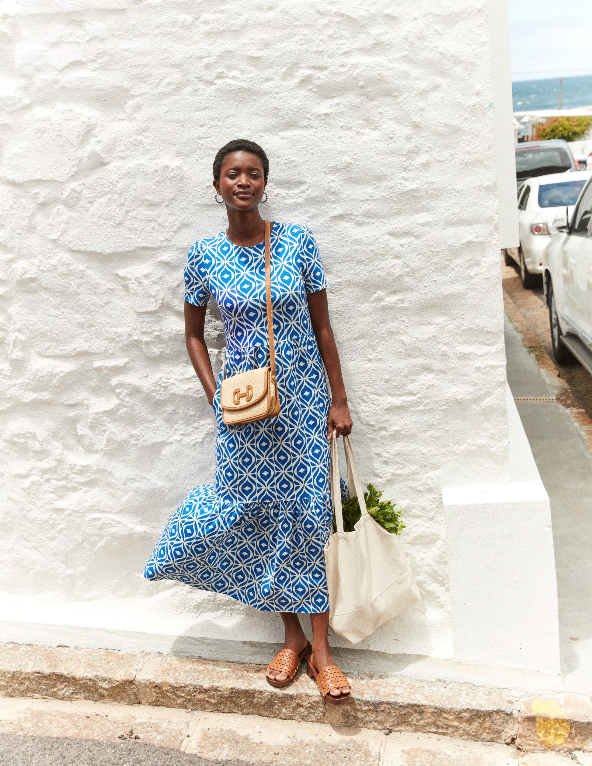 Robe midi Emma en jersey à volants-Bleu connecté, motif Diamond Wave-5