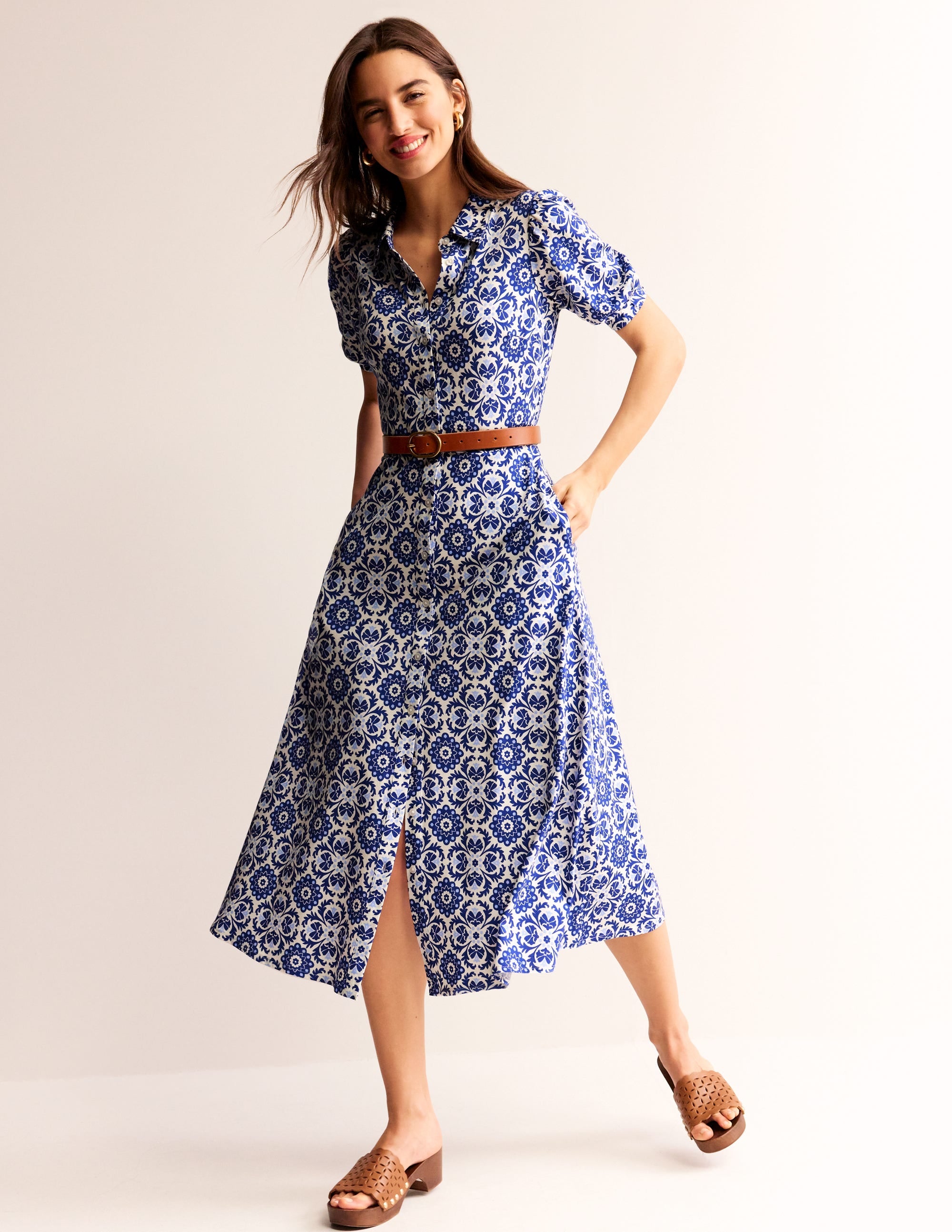 Libby Midi-Hemdblusenkleid aus Jersey-Surf the Web, Mosaik Blüte - Image 4