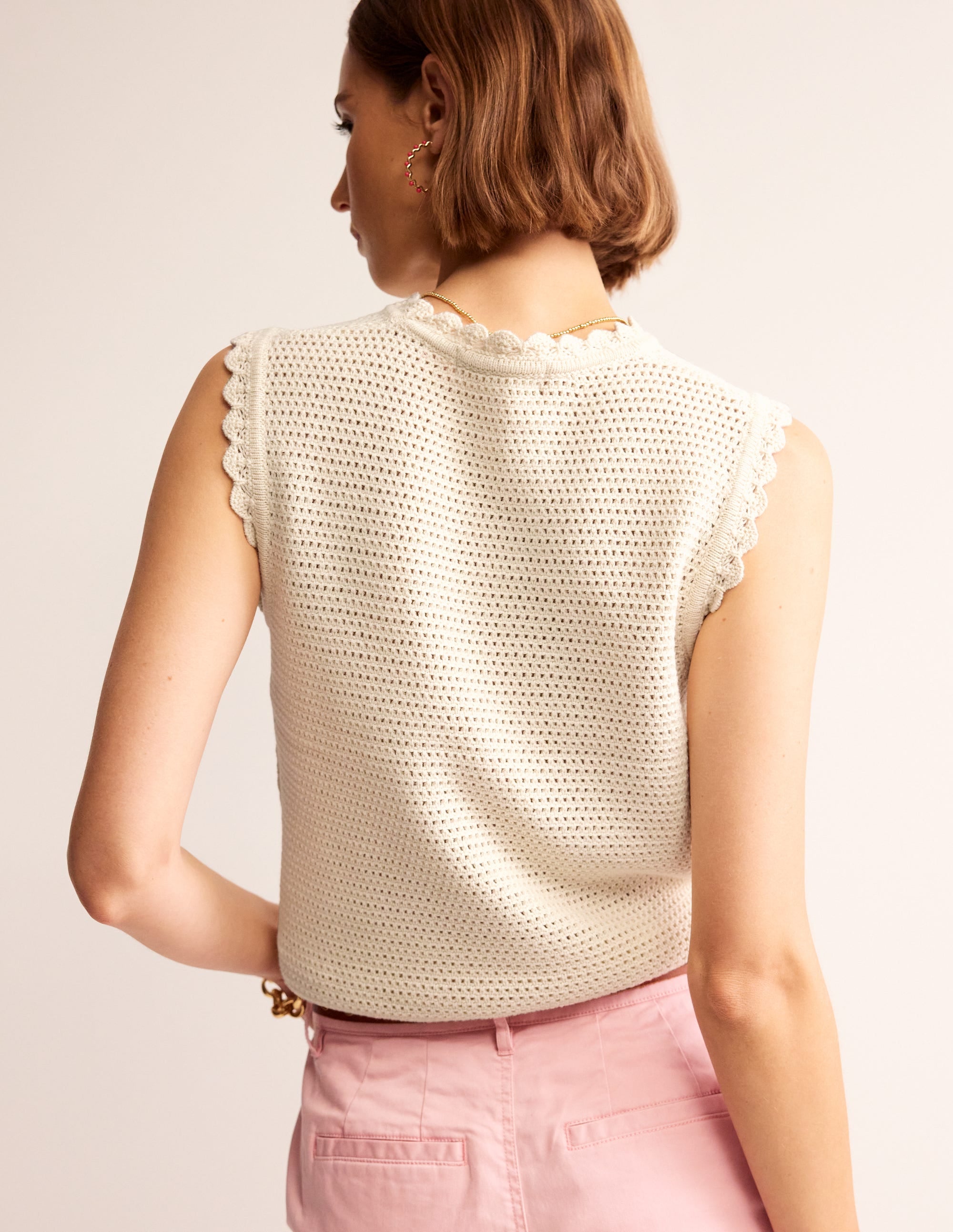 Texturiertes Tanktop mit Muschelsaum-Warmes Naturweiß - Image 3