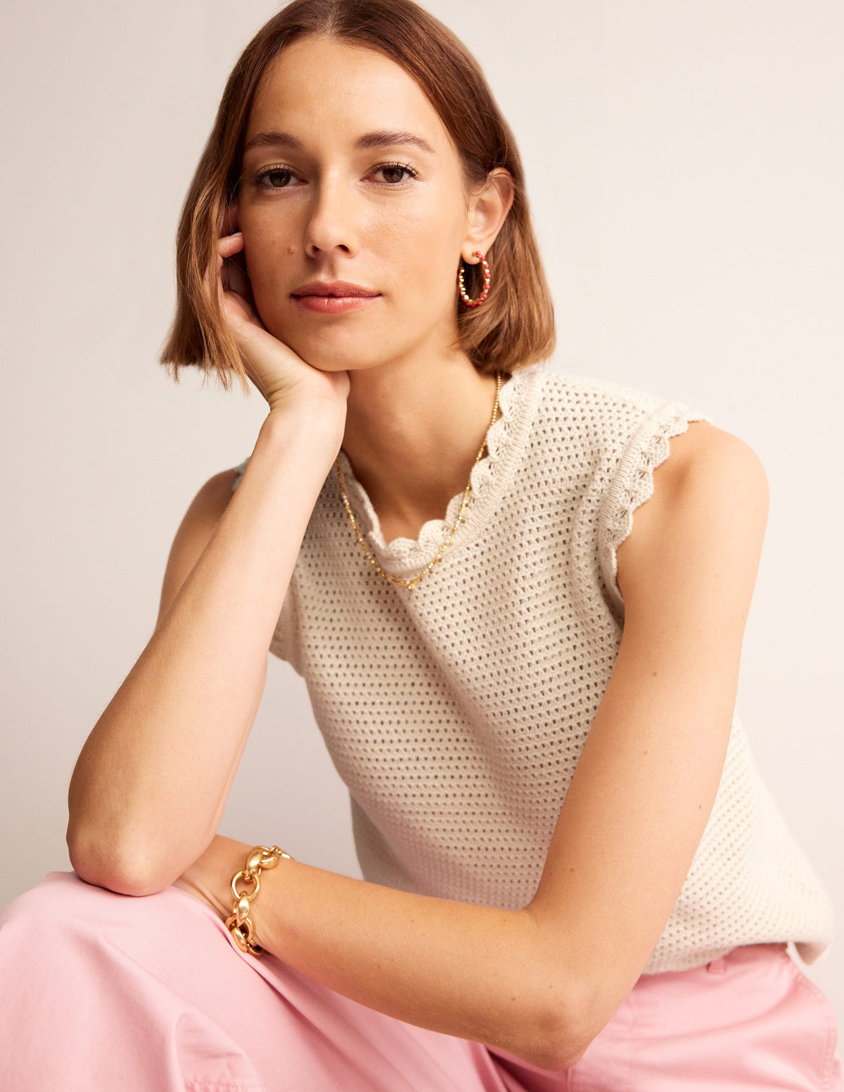 Texturiertes Tanktop mit Muschelsaum-Warmes Naturweiß-4
