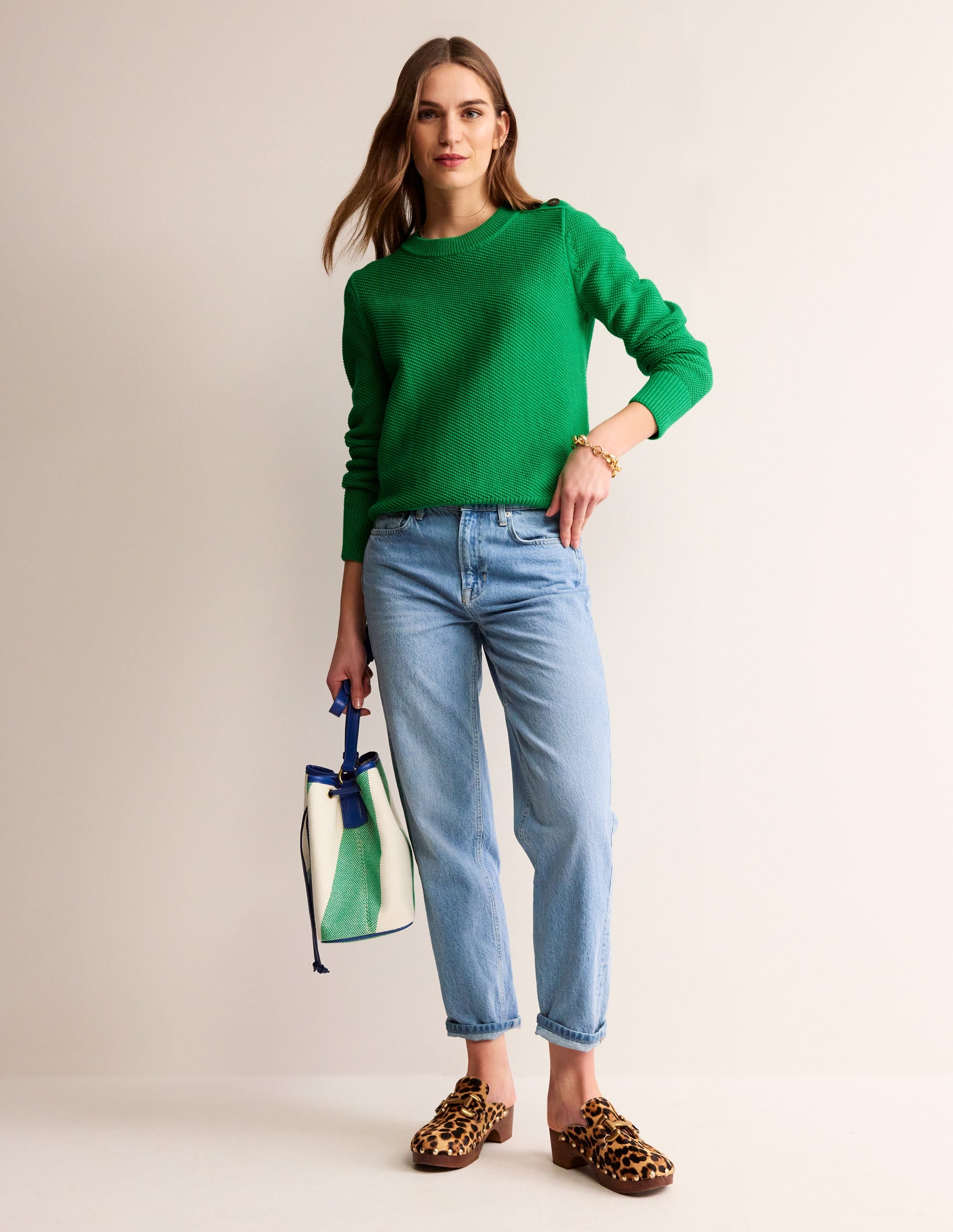 Pullover mit Knopfdetail und Ziernaht-Hellgrün - Image 4