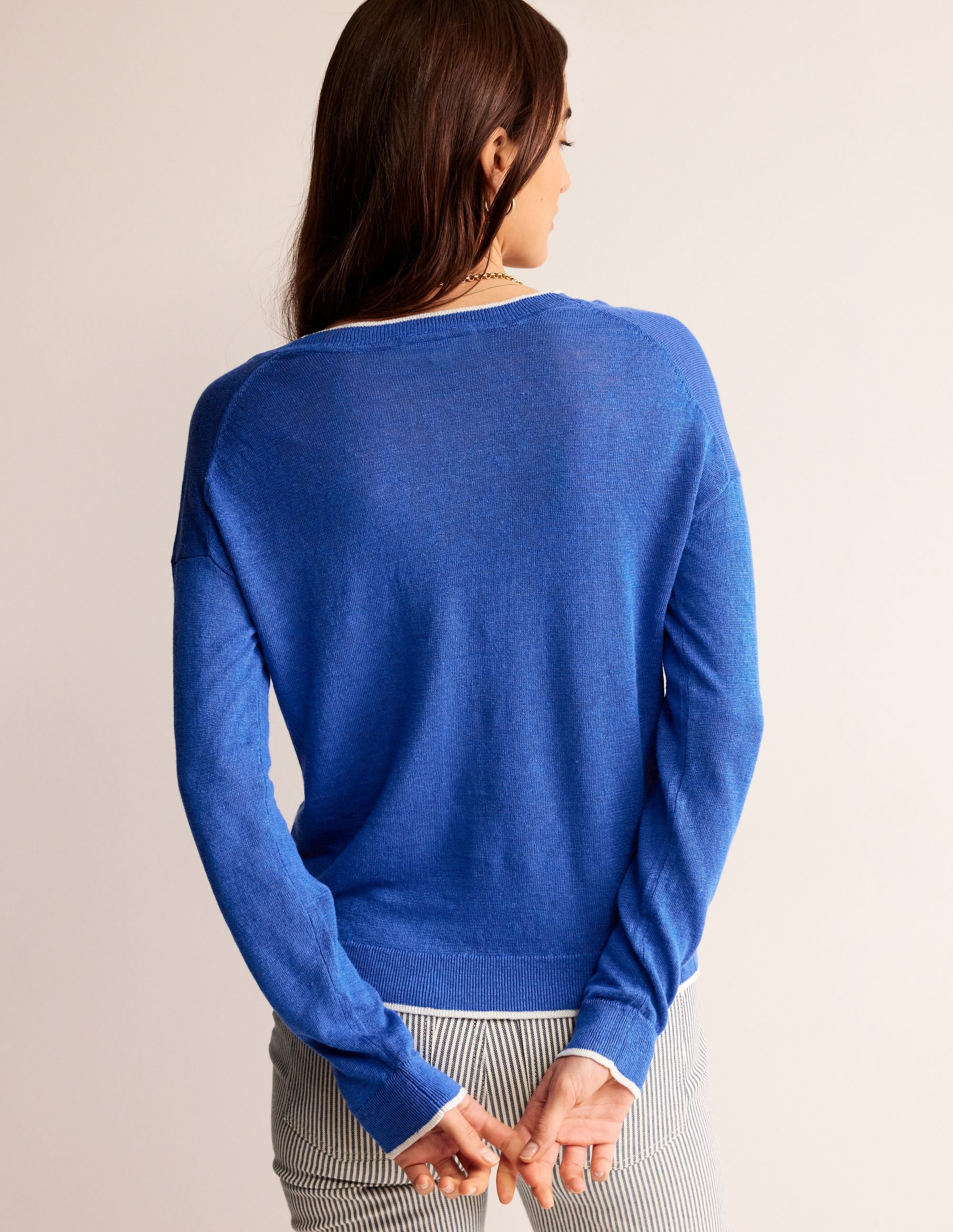 Maggie Leinenjacke mit V-Ausschnitt-Marineblau - Image 3