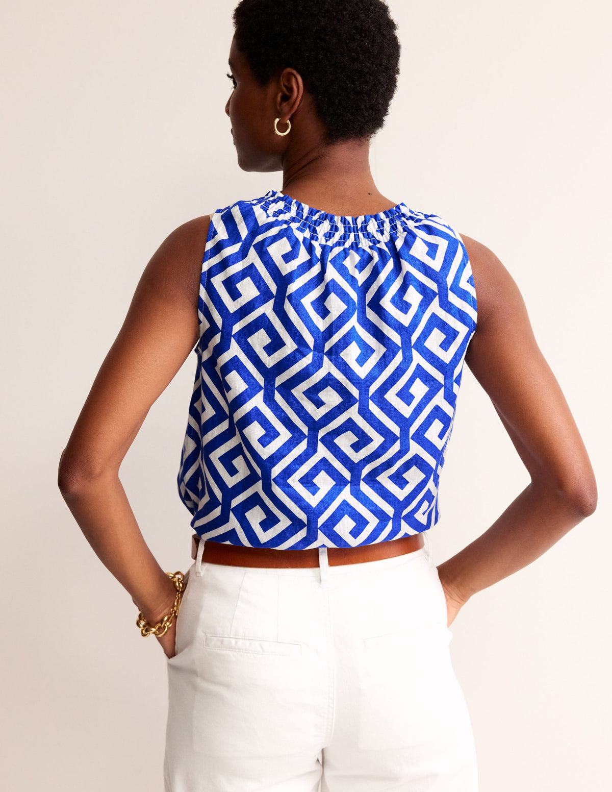 Georgia Linen Sleeveless Top-Surf the Web, Maze-3