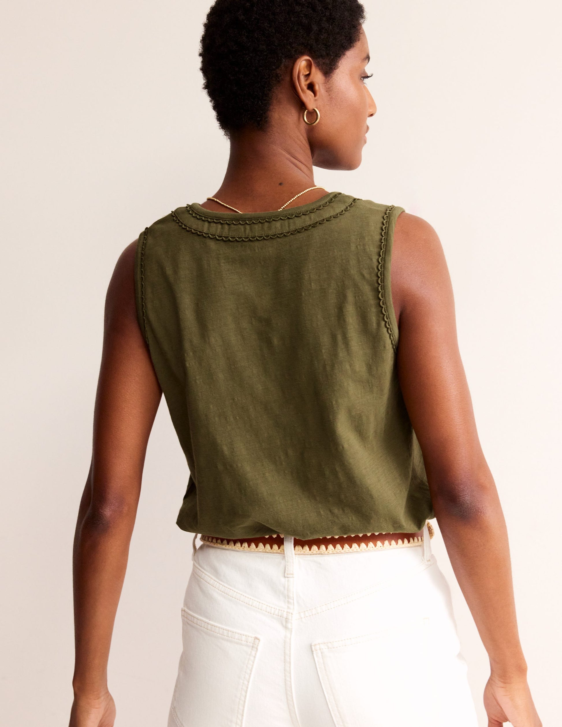 Tanktop mit Pompon-Besatz-Winter Moos-3