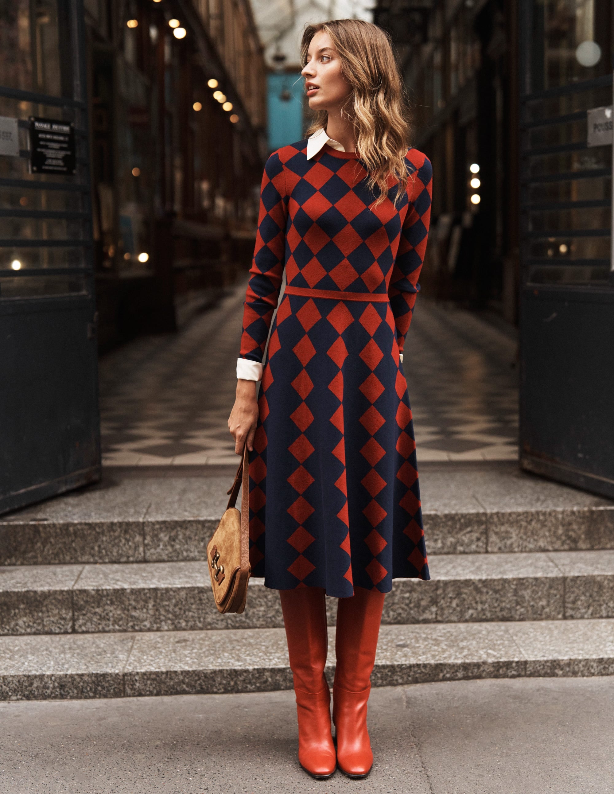 Robe Maria en maille jacquard-Losanges rouge et bleu marine - Image 5