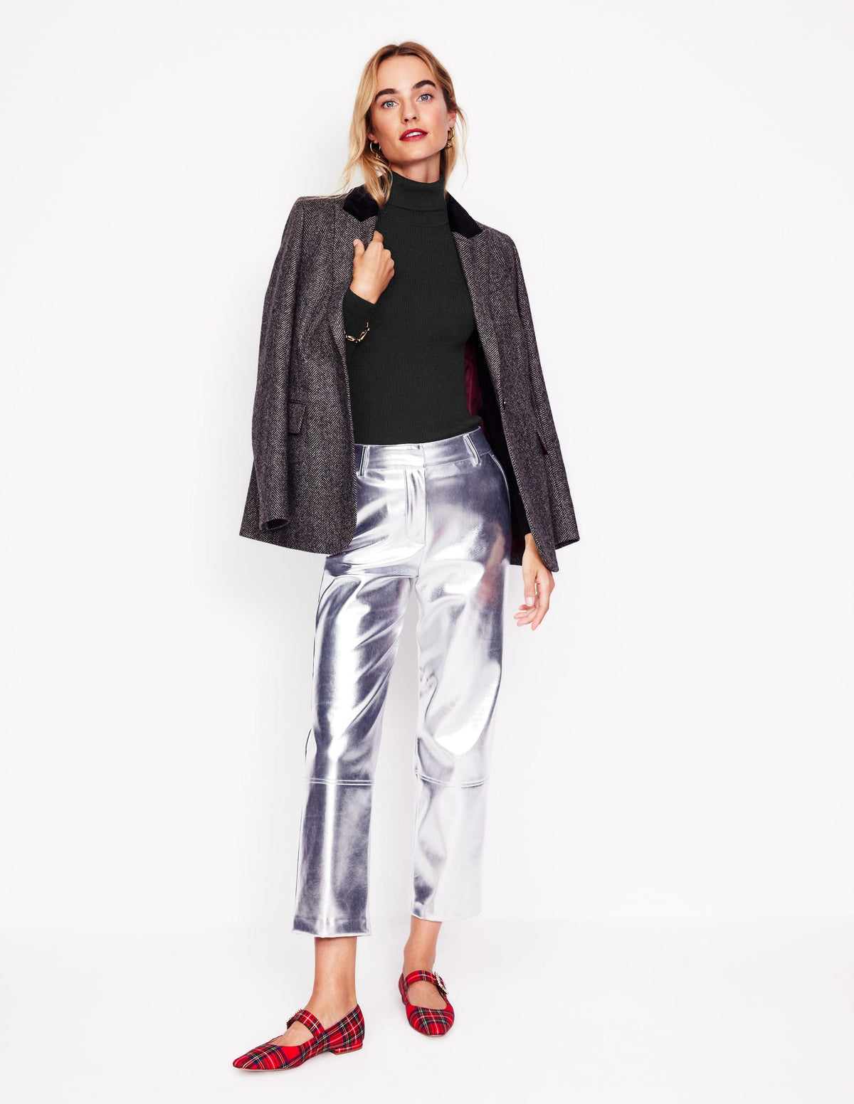 Catriona Rollkragenpullover-Schwarz - Image 4