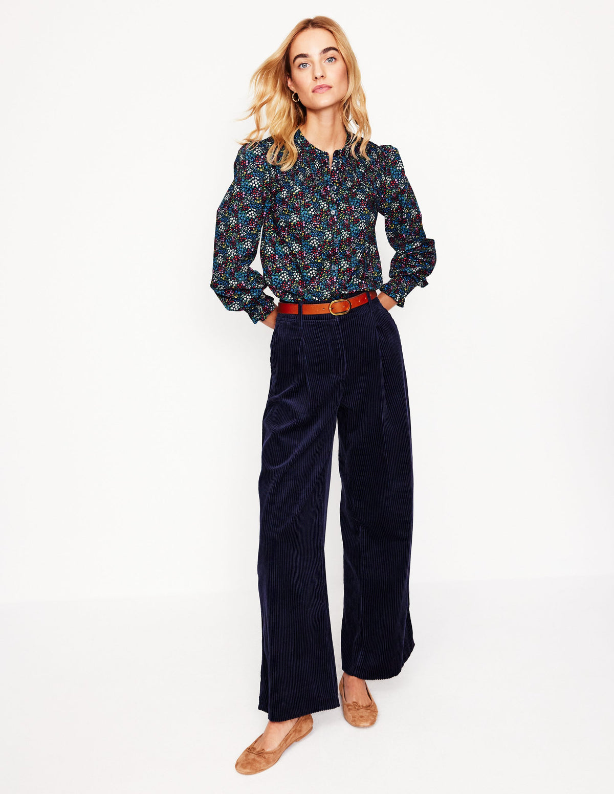 Blouse en coton avec empiècement à smocks-Marine Français, Boutons éparpillés - Image 4