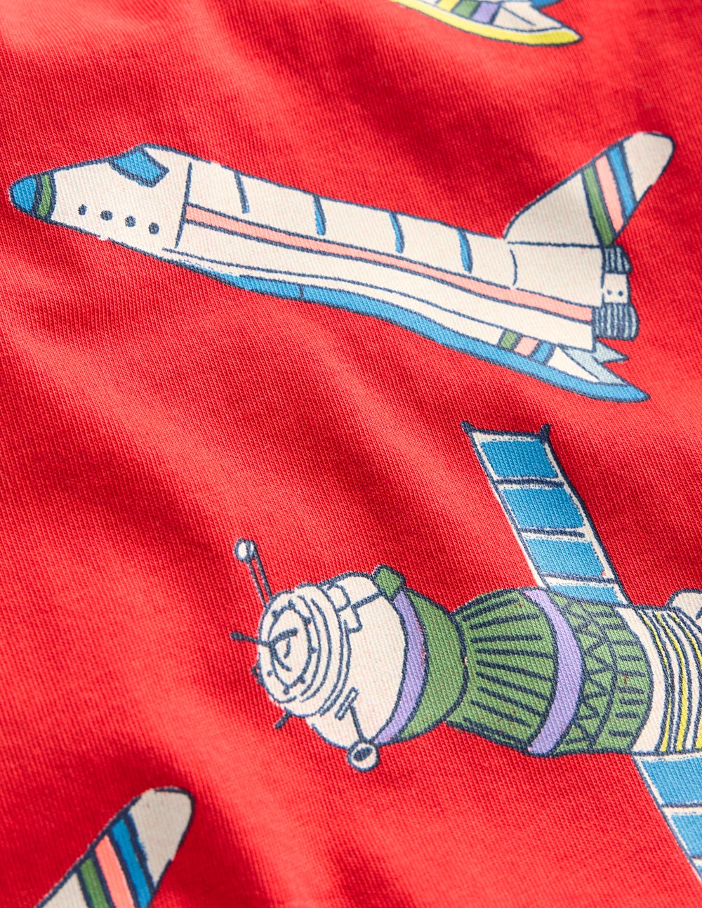 Im Dunkeln leuchtendes T-Shirt-Mohnblumenrot Satellit-3