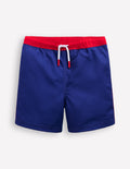Badeshorts-Regenbogen