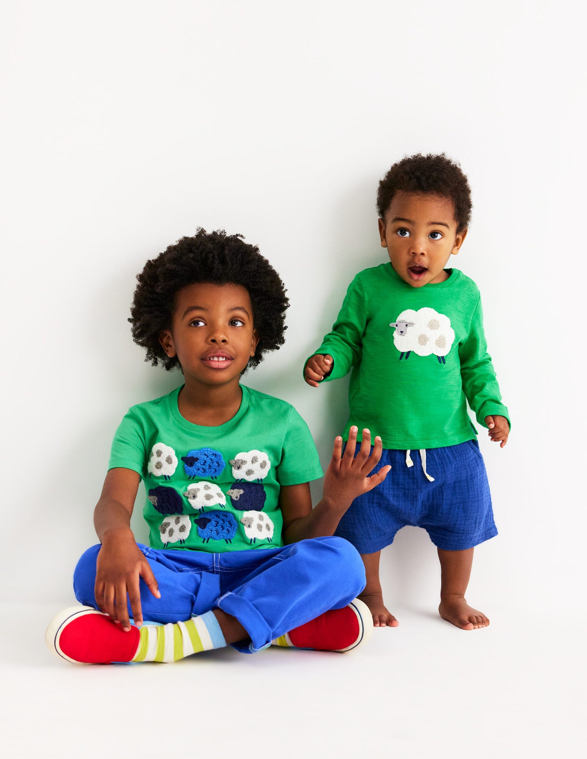 Bouclé-T-Shirt-Blassgrün Schaf-6