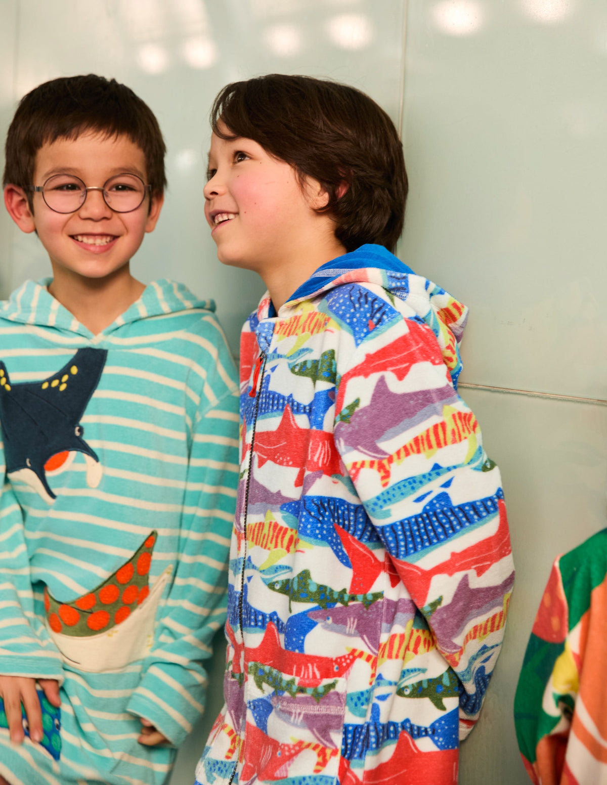 Frottee-Badeponcho mit Reißverschluss-Naturweiß Risodruck Hai-4