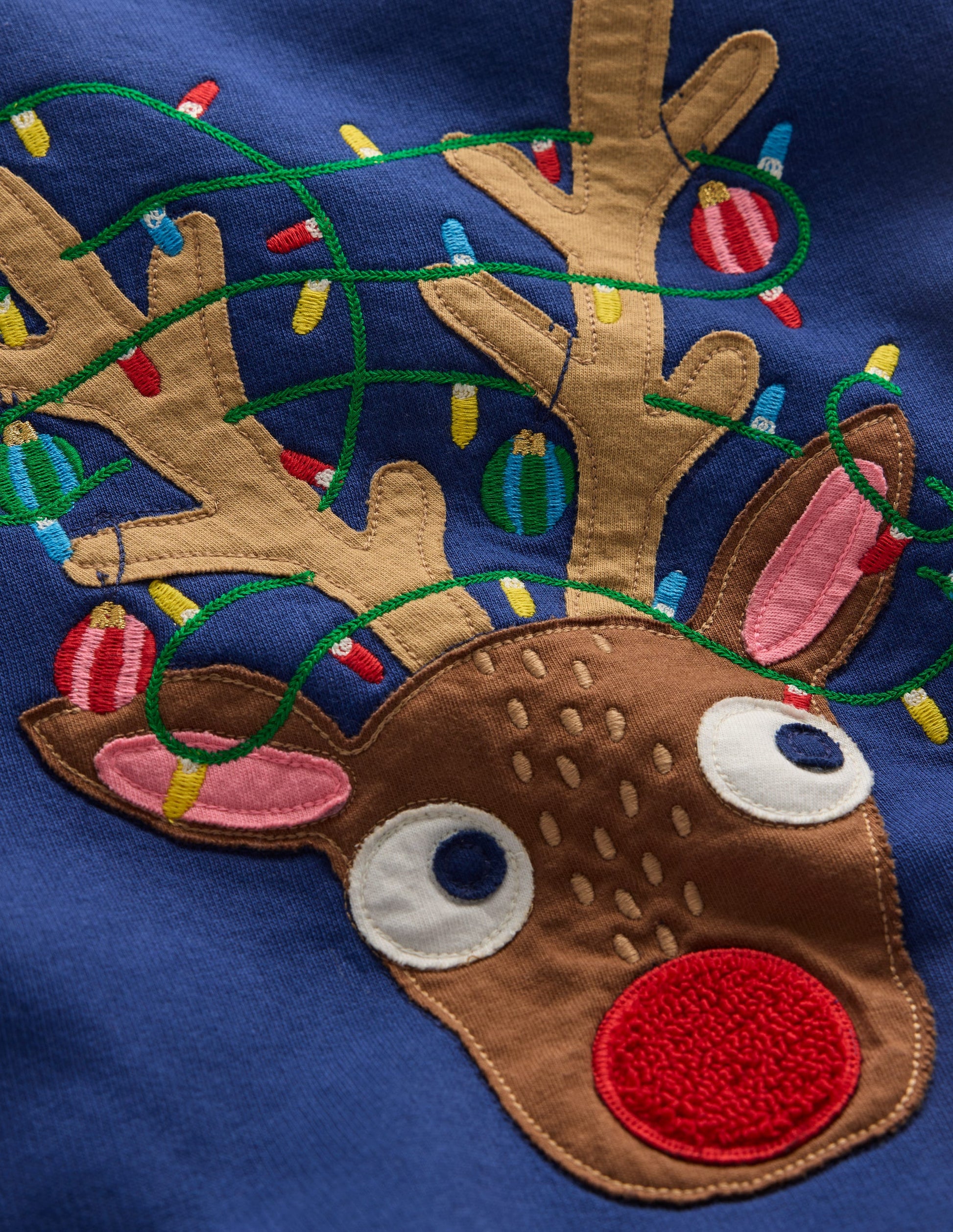 Kuscheliges, festliches Sweatshirt-Rentier-3