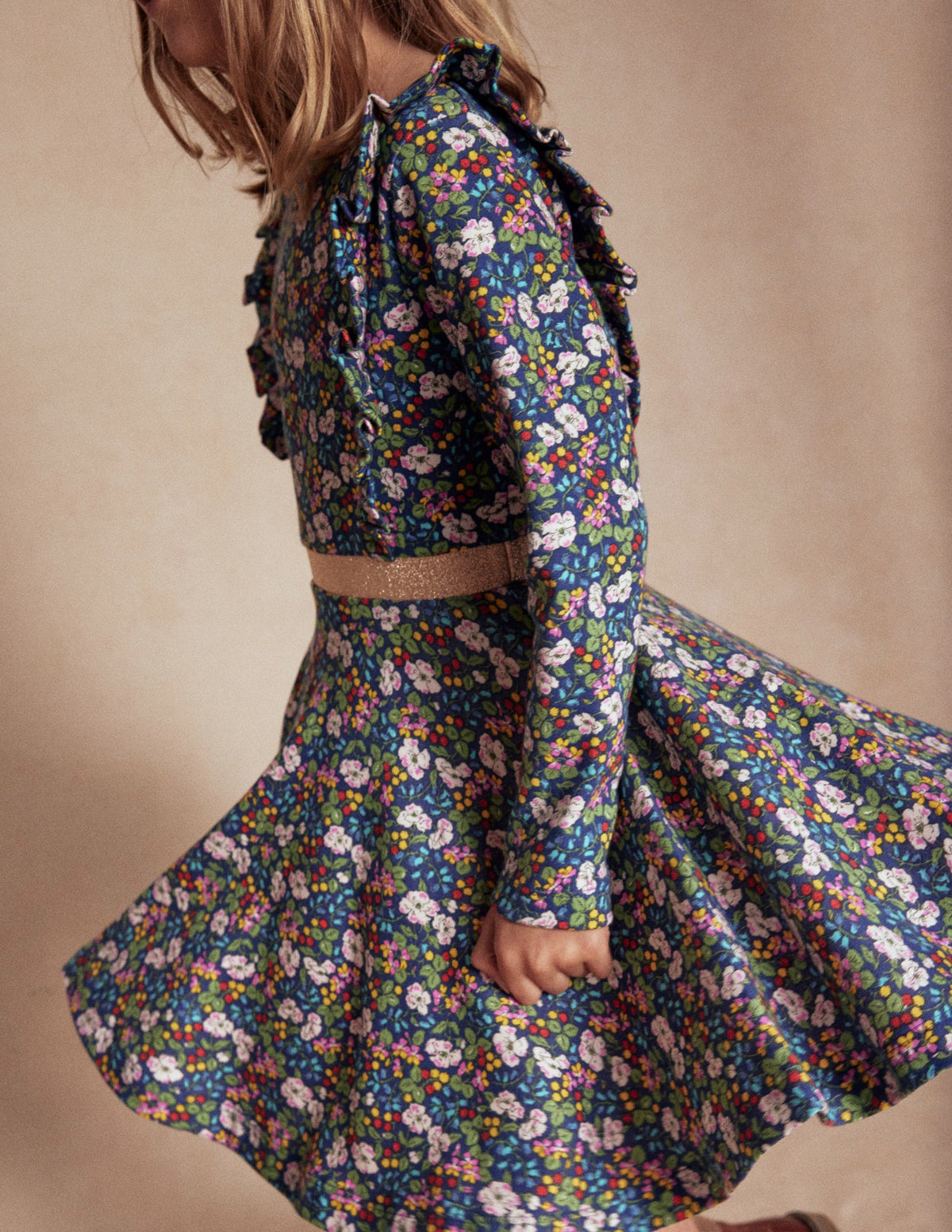 Robe tournoyante Cora en jersey-Motif floral baies bleu tribord - Image 4