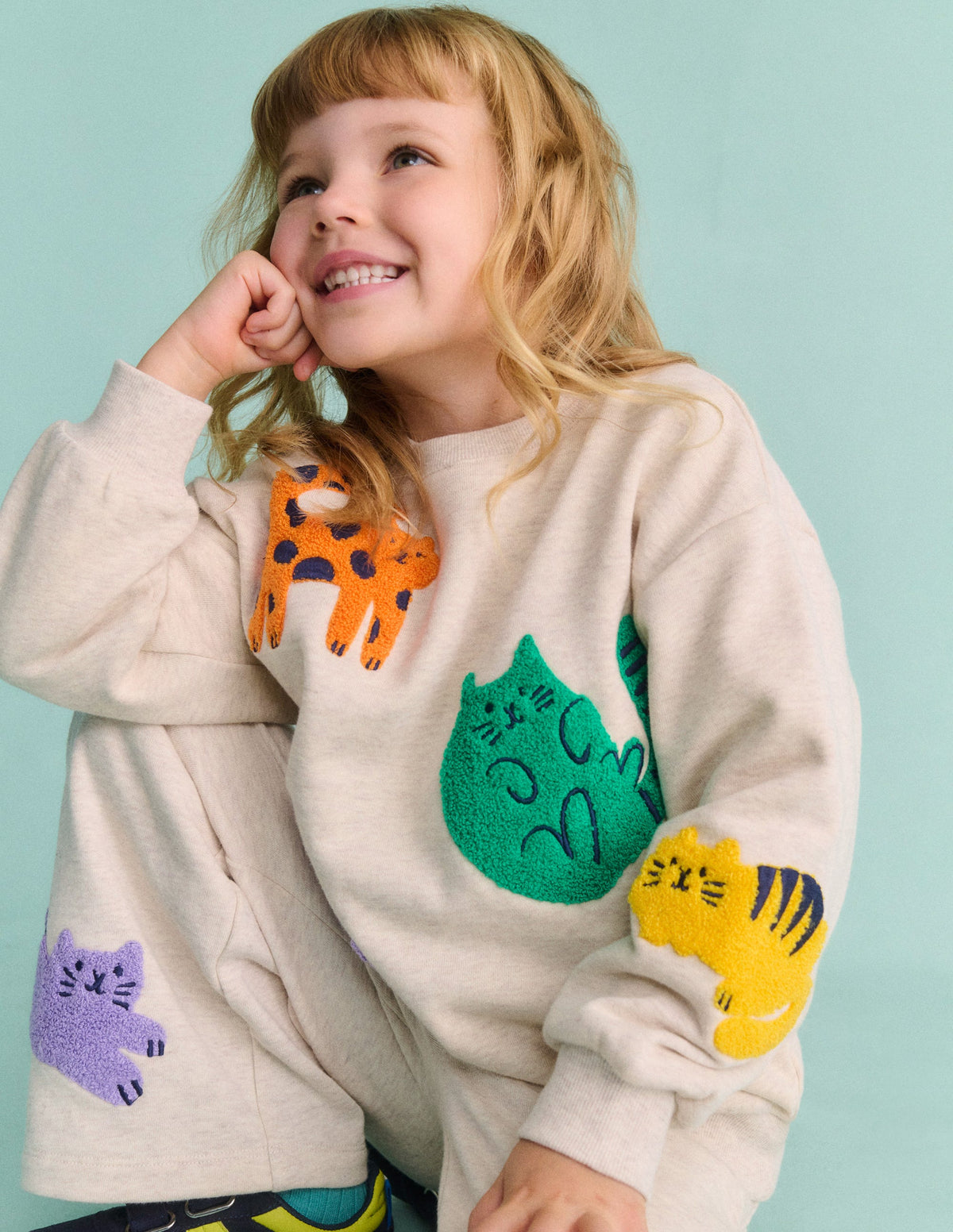 Bouclé-Sweatshirt mit Grafik-Hafer Meliert Katzen-4