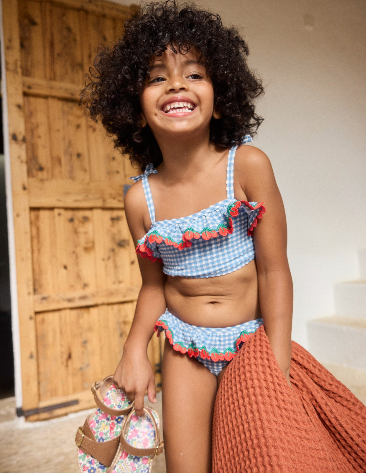 Tallulah Bikini mit Rüschen-Blau Vichykaro Kirschen-4