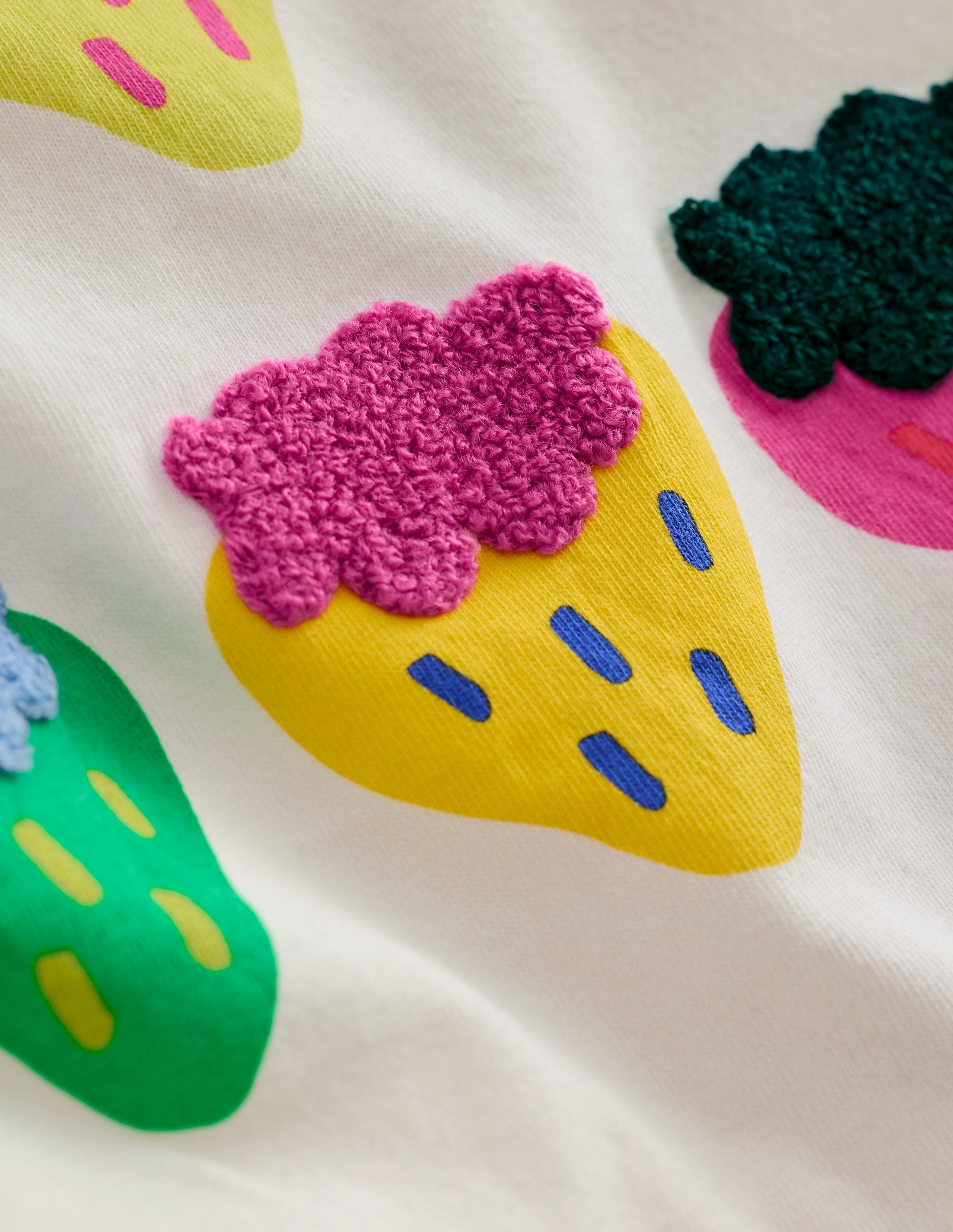 Long Sleeve Boucle T-shirt-Ivory Strawberries - Image 3