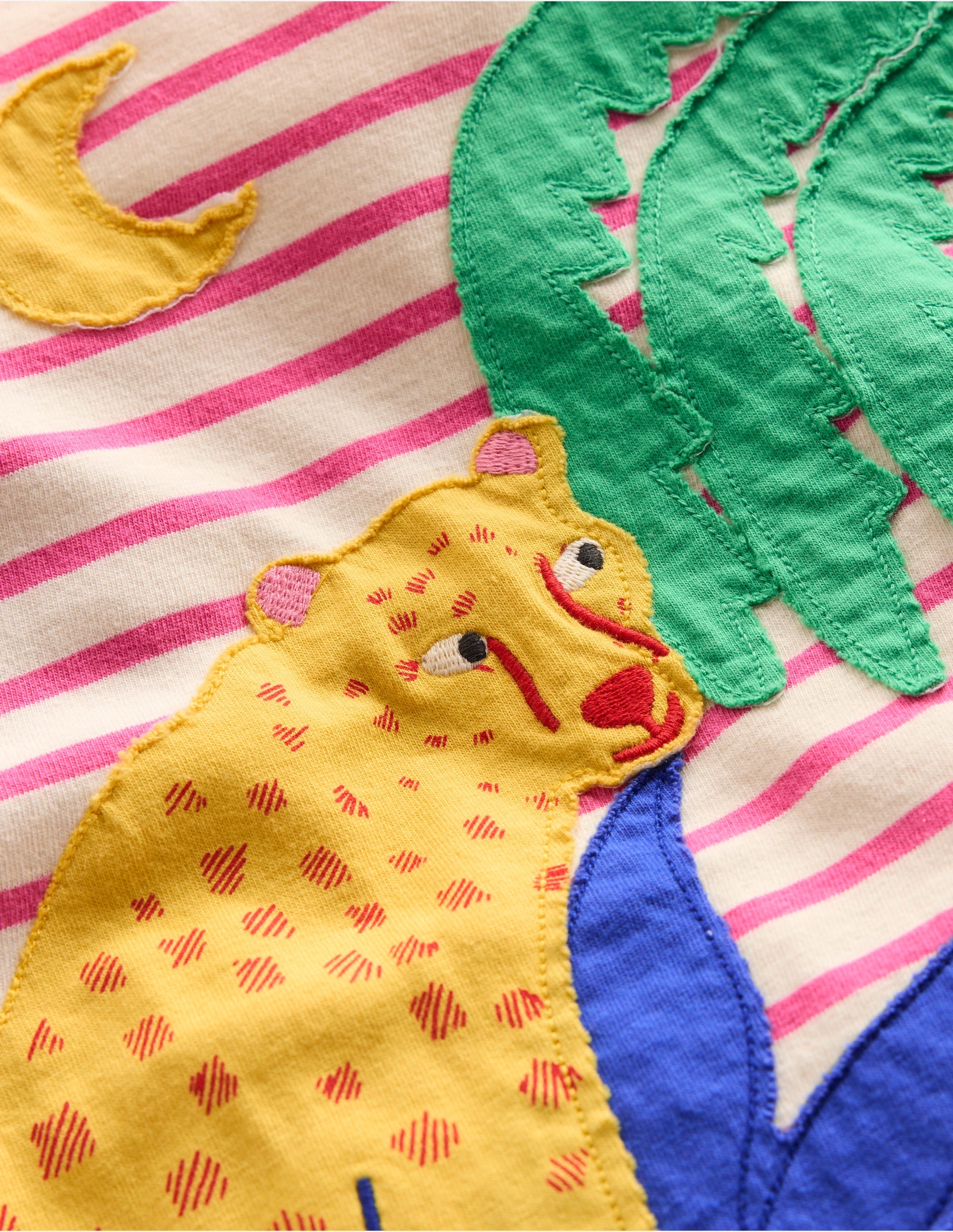 T-shirt manches courtes à appliqué-Guépard rose pétale - Image 3