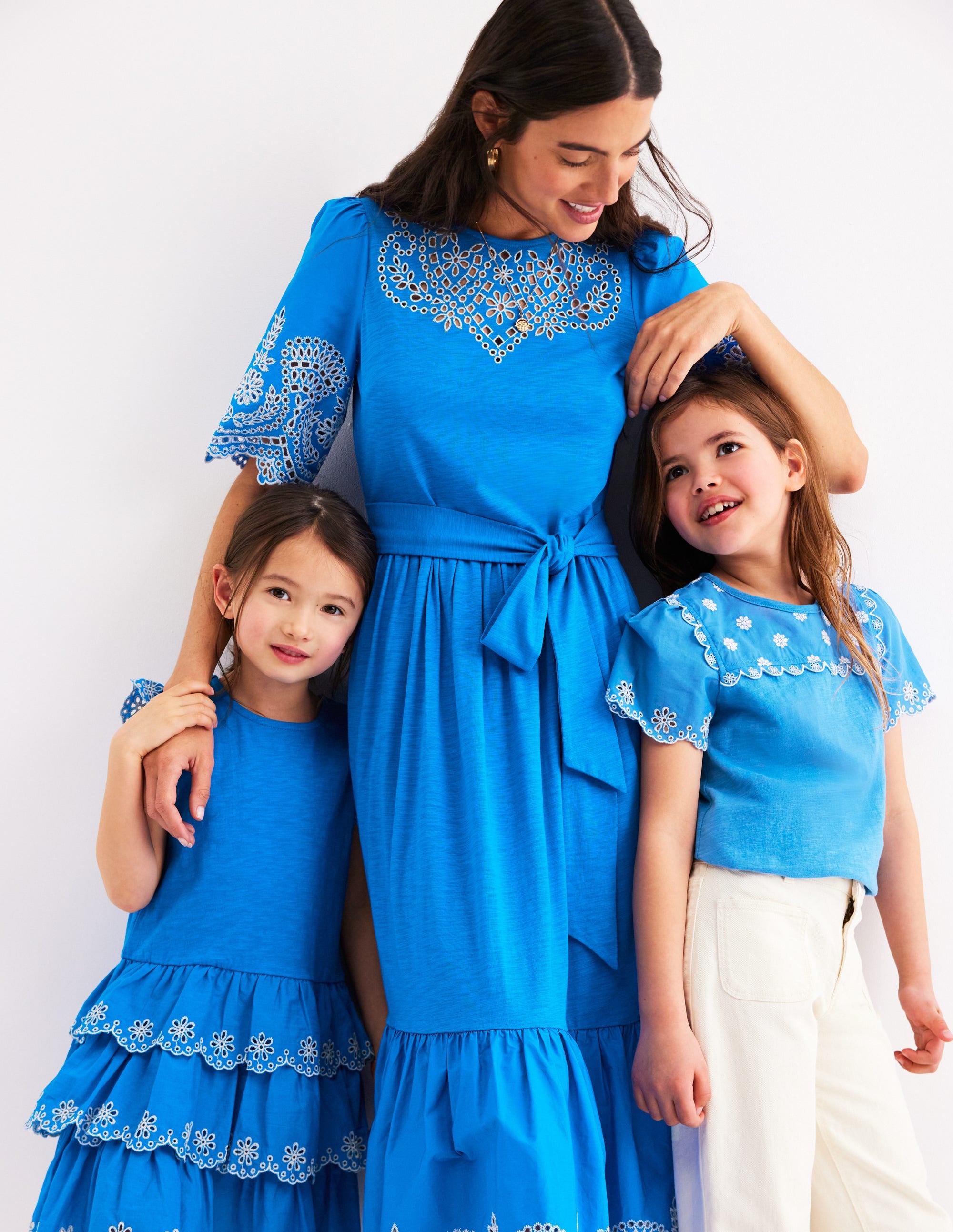 Robe en jersey et broderie anglaise-Bleu Céruléen - Image 4
