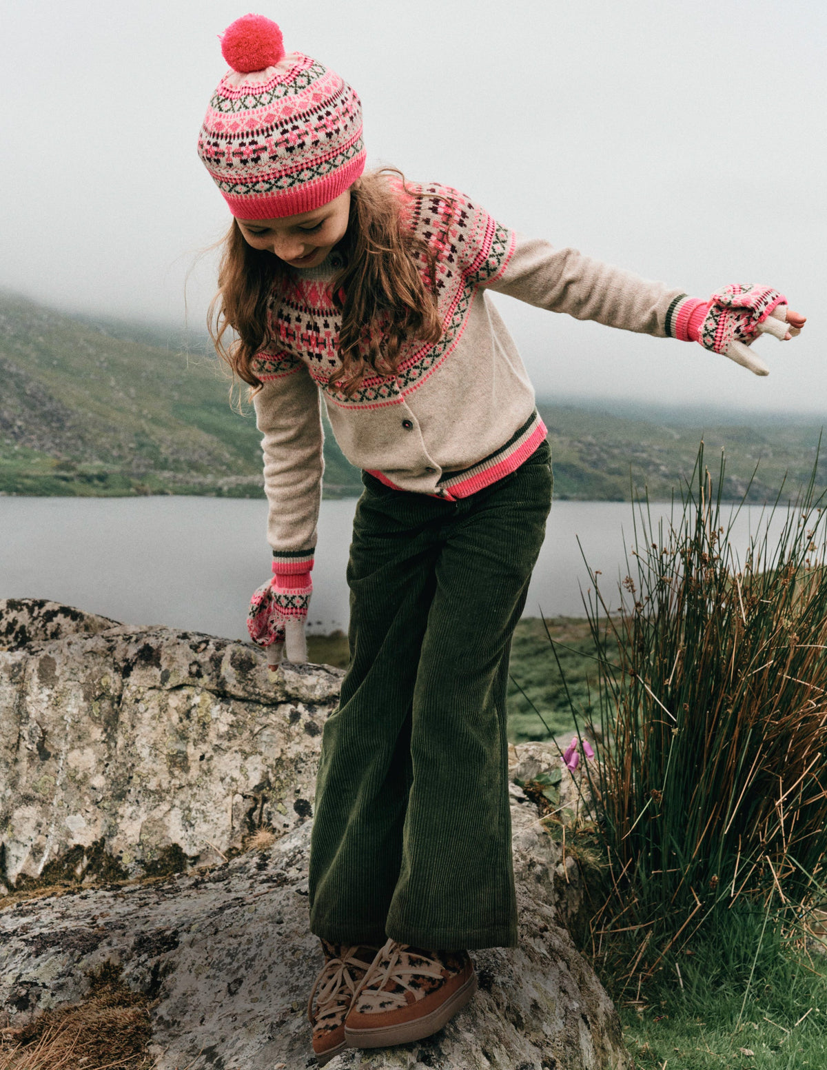 Edie Fair-Isle-Strickjacke-Haferbeige Klassisch Fair Isle - Image 7