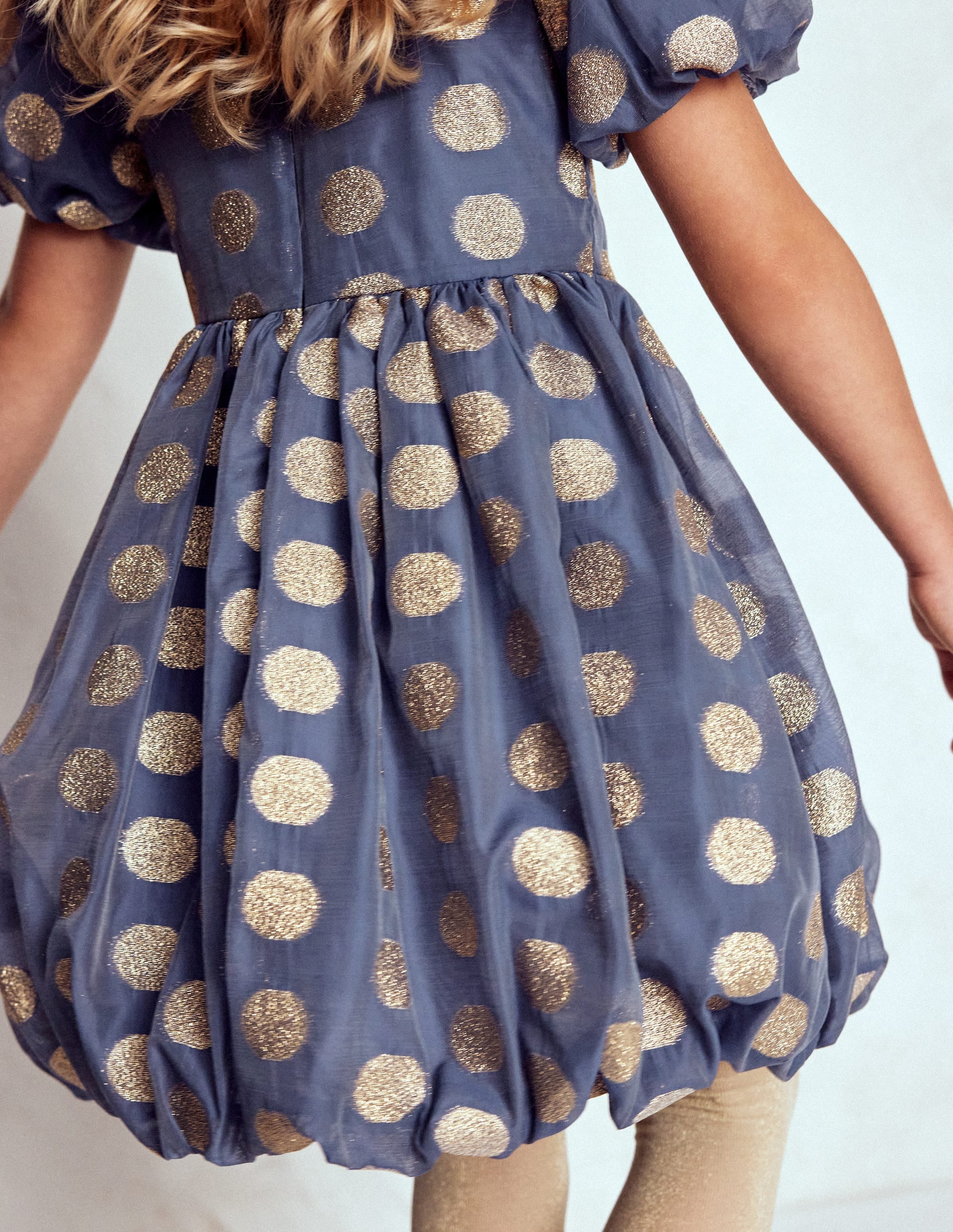 Robe de fête à ourlet bulle-Pois dorés bleu marine universitaire - Image 4