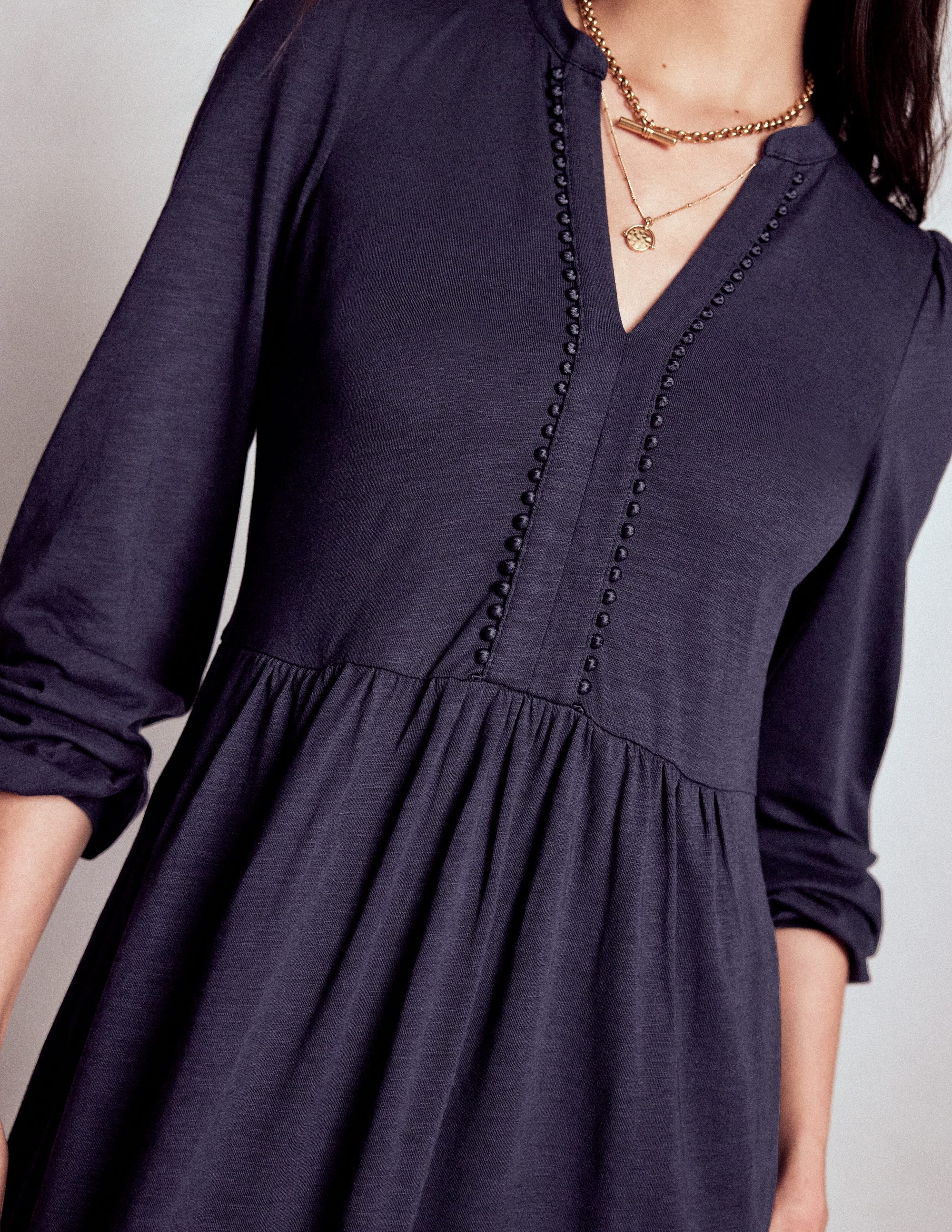 Naomi Lockeres Jerseykleid-Marineblau - Image 3