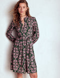 Willow Hemdblusenkleid mit Rüschenausschnitt-Grün, Gitterornament