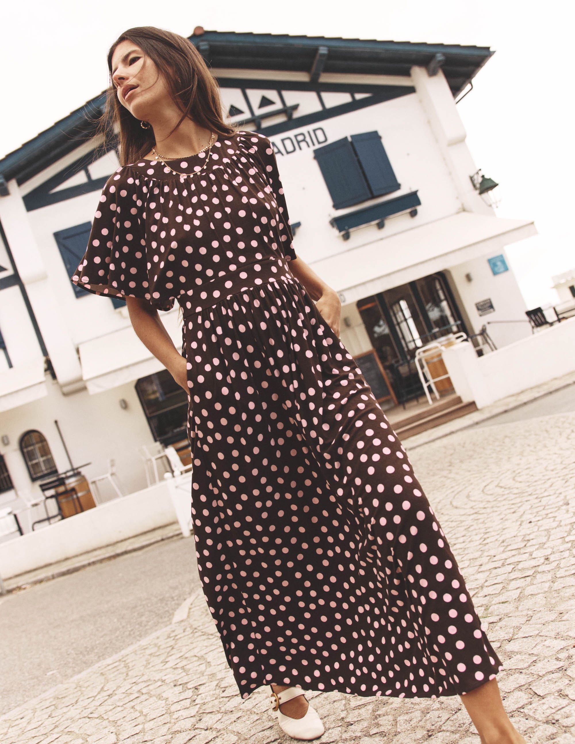 Maxikleid mit Passe-Braune Punkte - Image 6