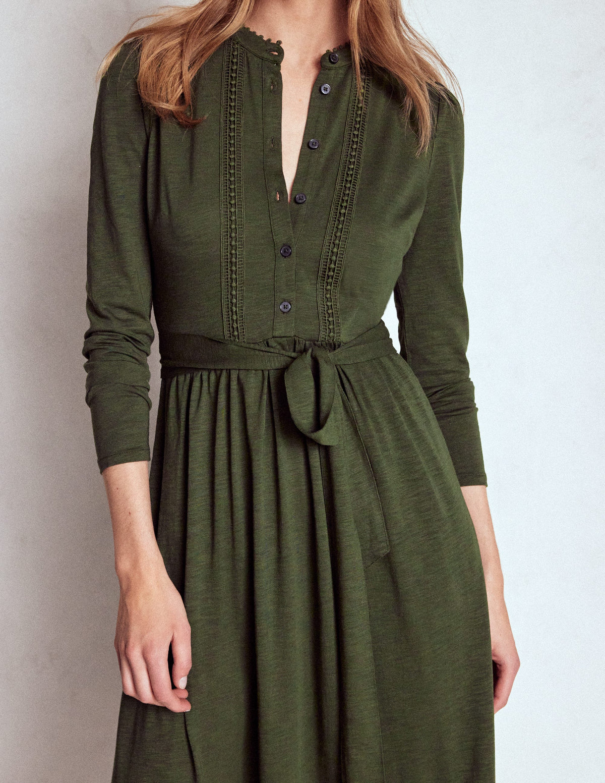 Edwina Jersey-Hemdblusenkleid-Grünkohlblatt-3