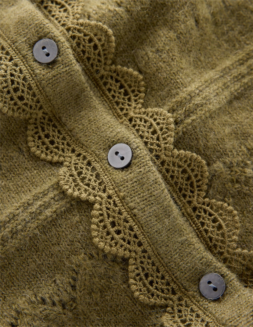 Leticia Strickjacke mit Spitzenbesatz-Waldgrün-6