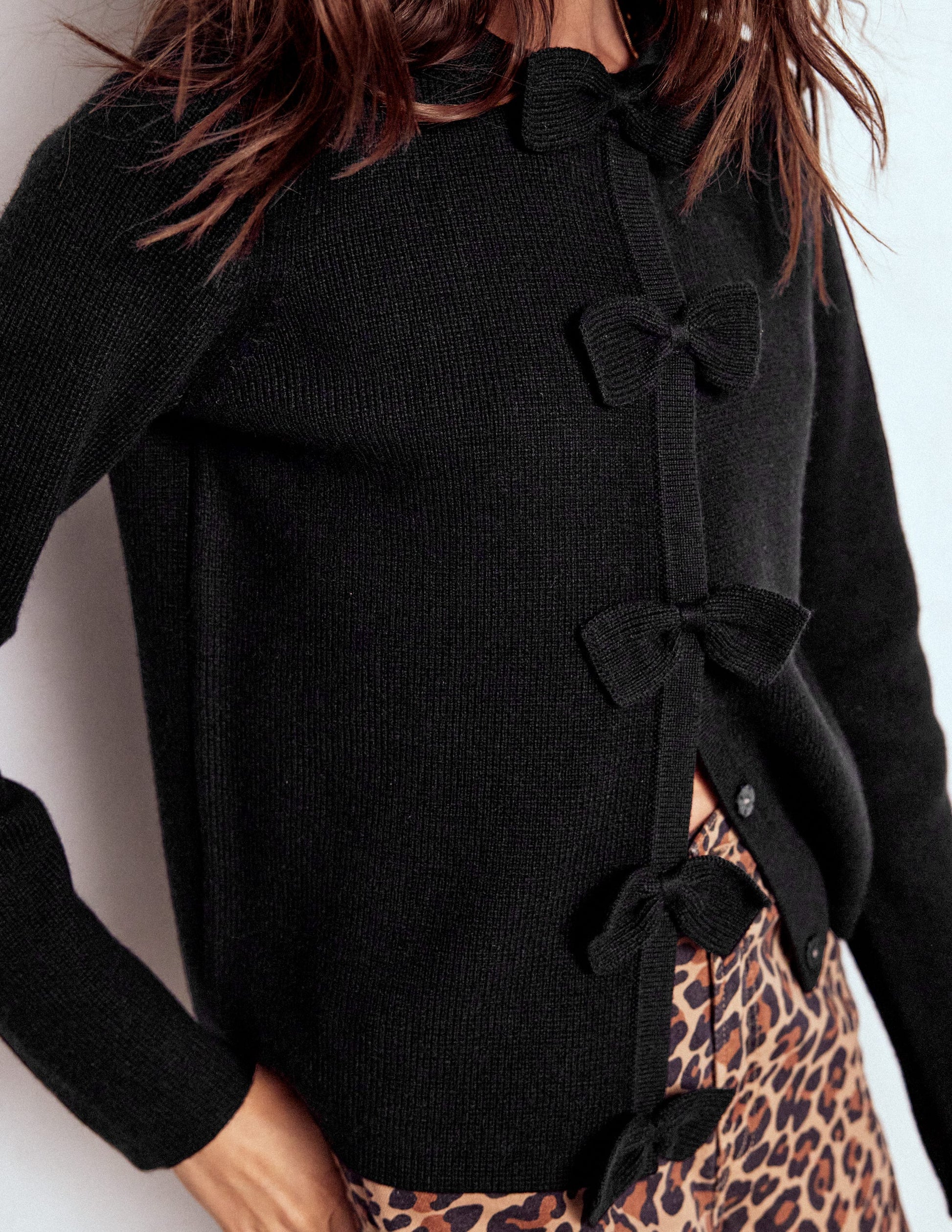 Strickjacke mit Schleife-Schwarz-2