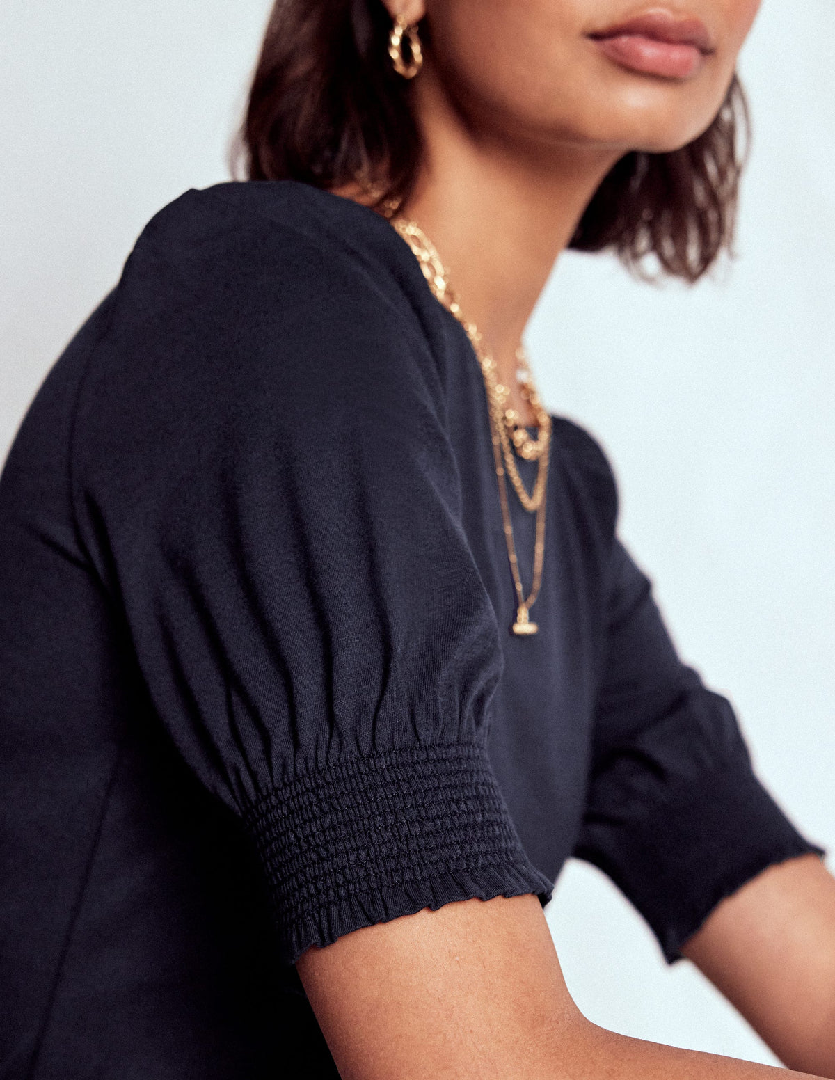 Short Sleeve Smocked Cuff Top-Navy-1