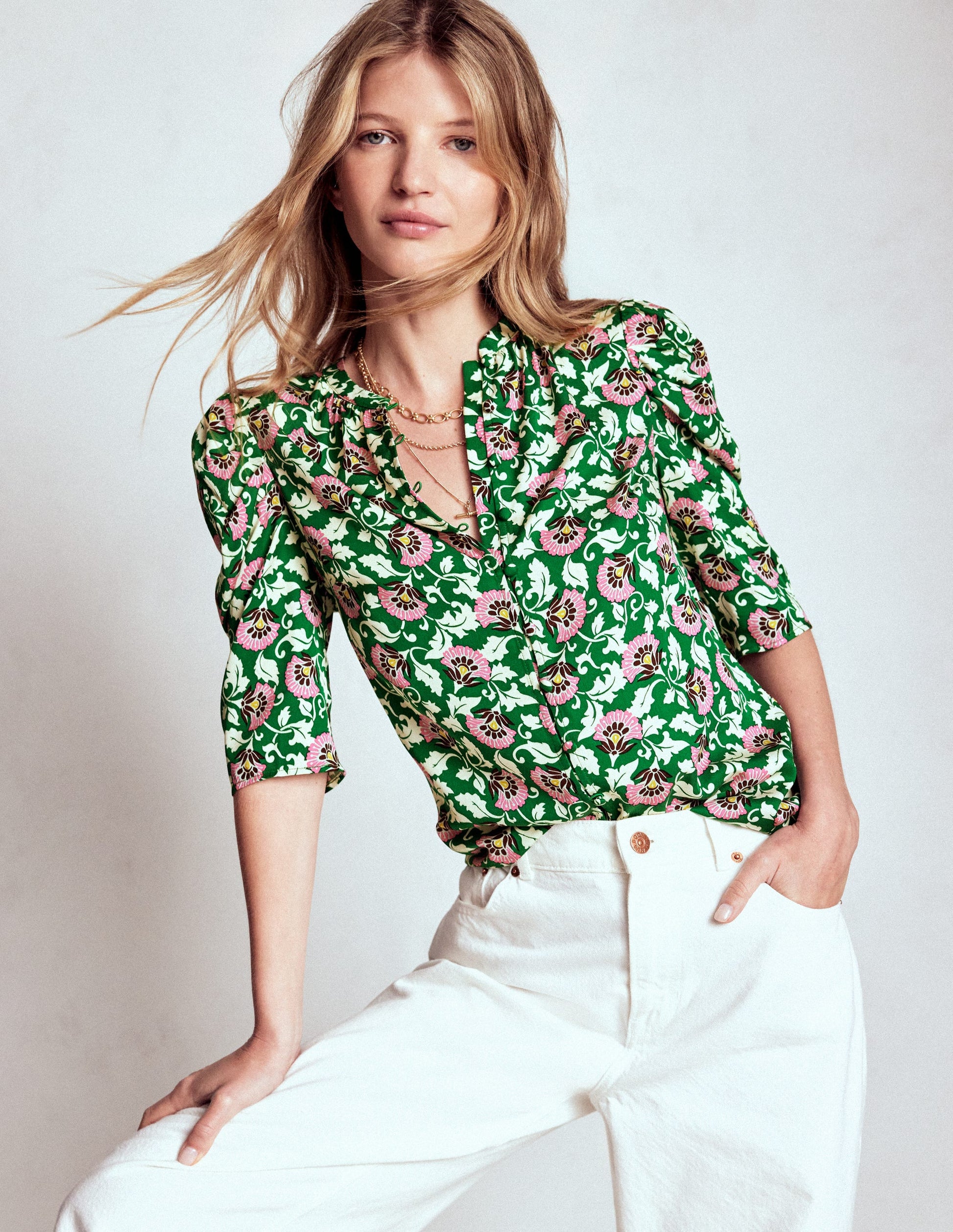 Mutton Sleeve Smart Top-Rich Emerald, Ornate Vine-1