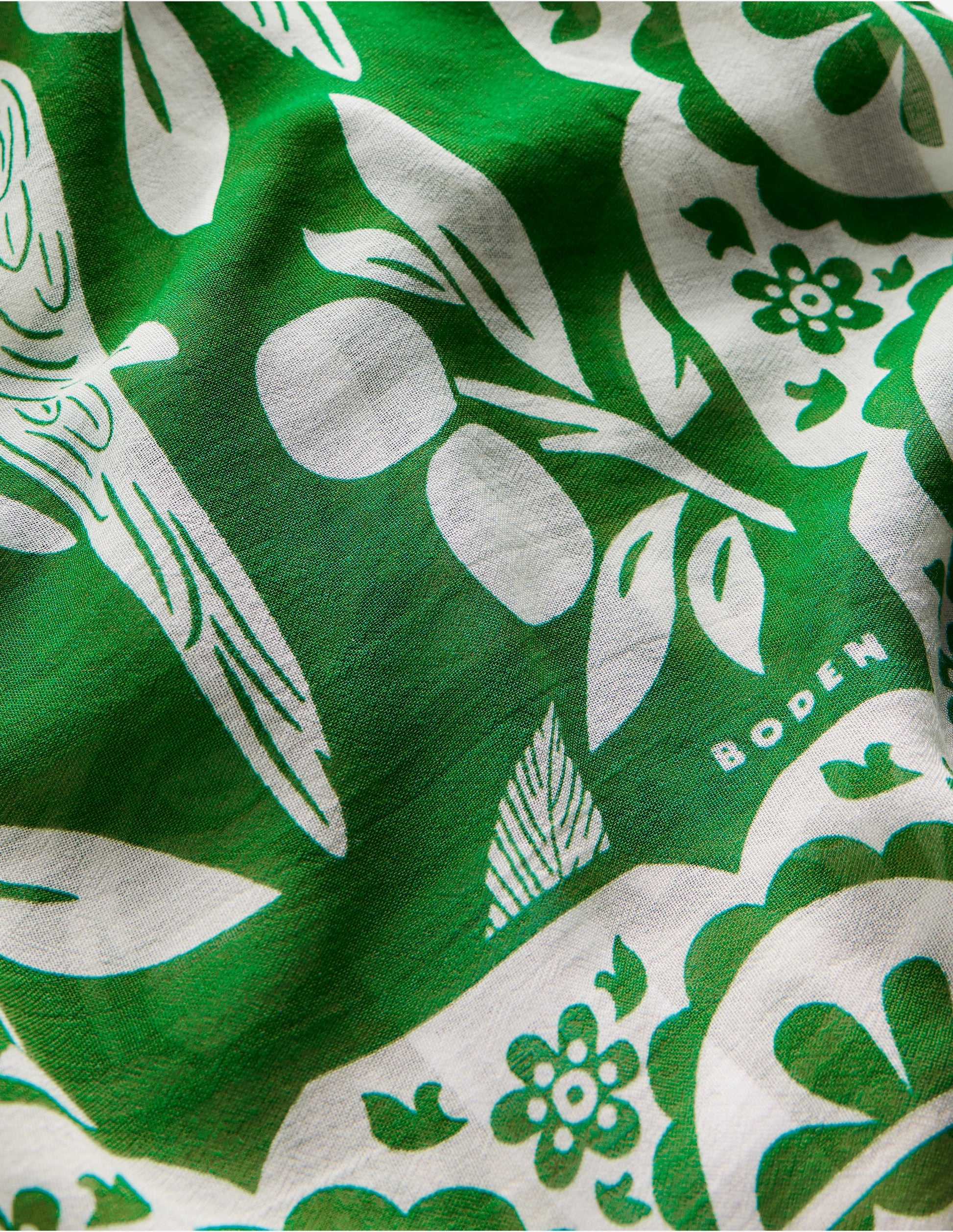 Foulard imprimé façon paréo-Vert tambourin, motif Parrot Pop-3