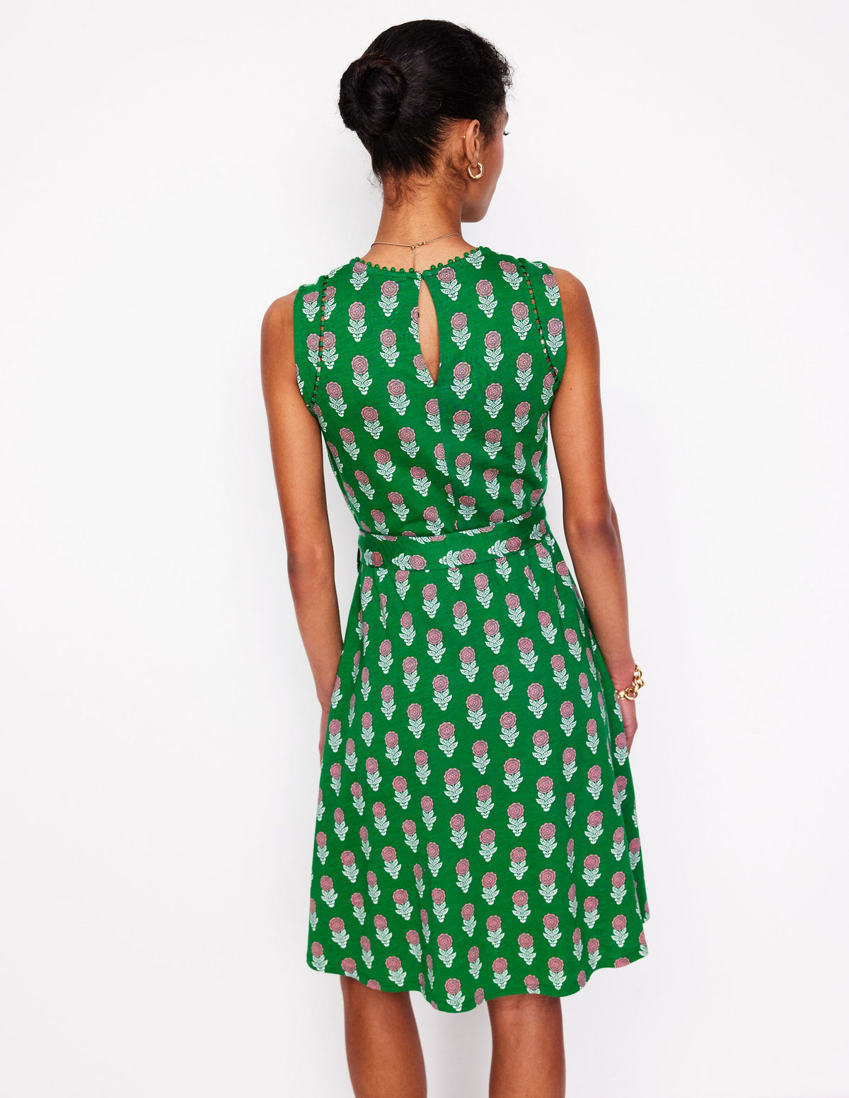 Mila Kurzes Jerseykleid mit Besatz-Smaragdgrün, Dahlienzweig - Image 3