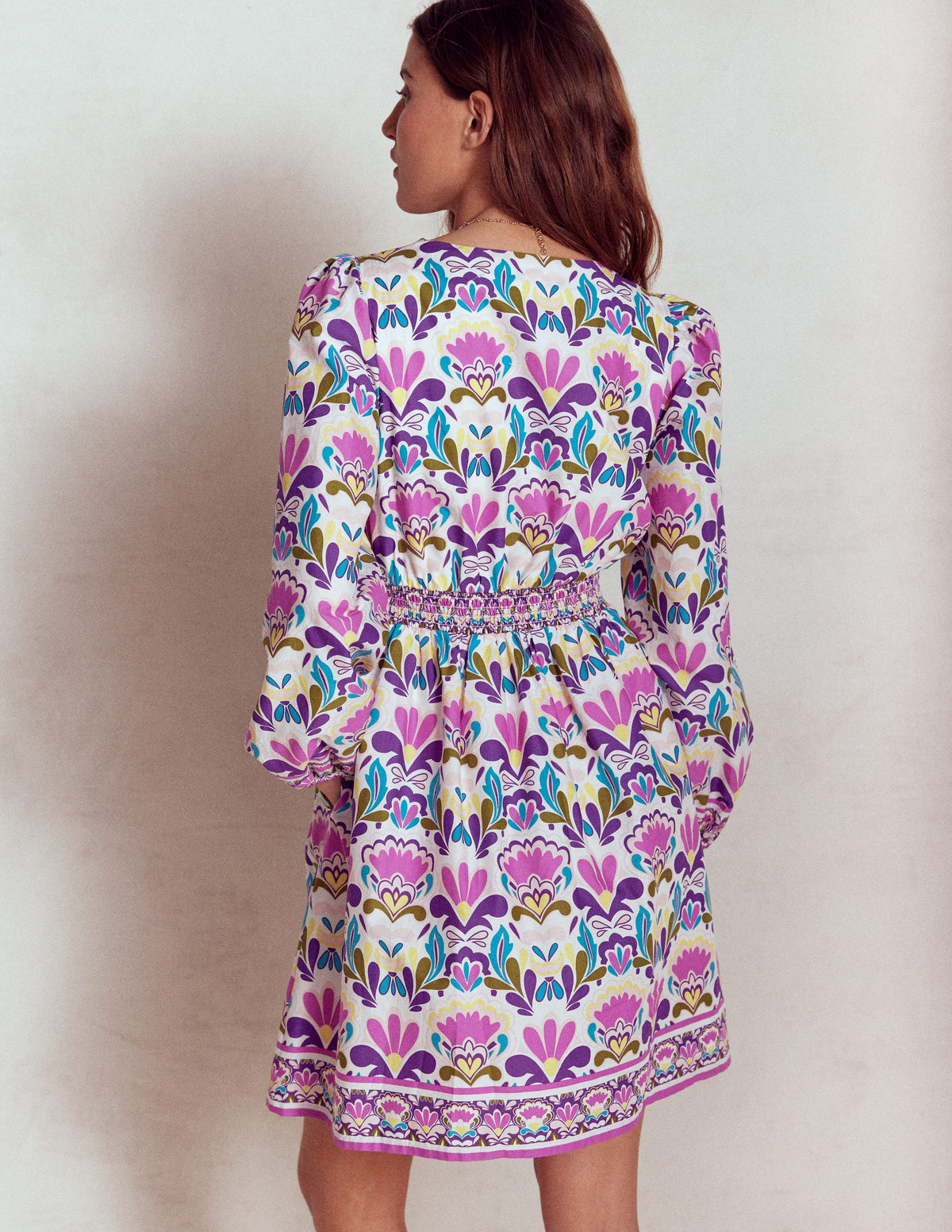 Mya Kurzes Baumwollkleid-Königliches Lila Freesienstempel - Image 3