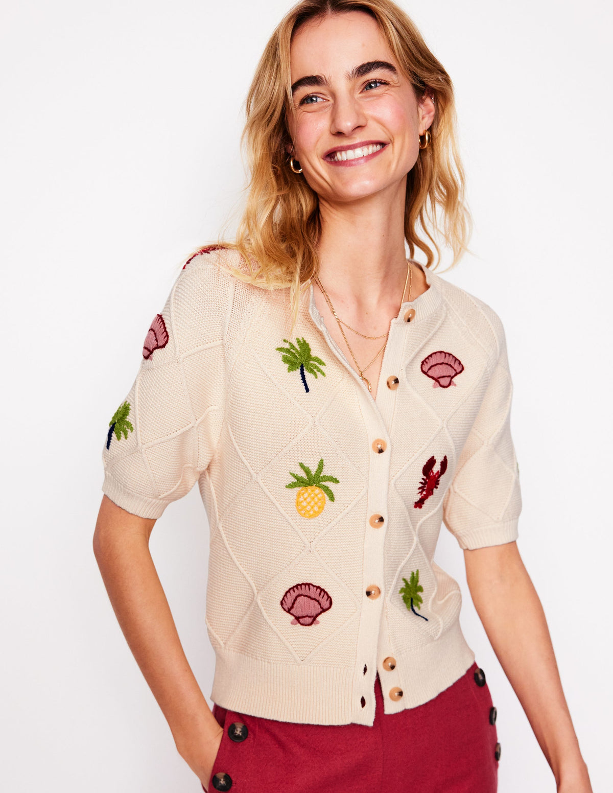 Bestickte Strickjacke mit kurzen Ärmeln-Warmes Naturweiß, Tropical Bonanza-Motiv - Image 1