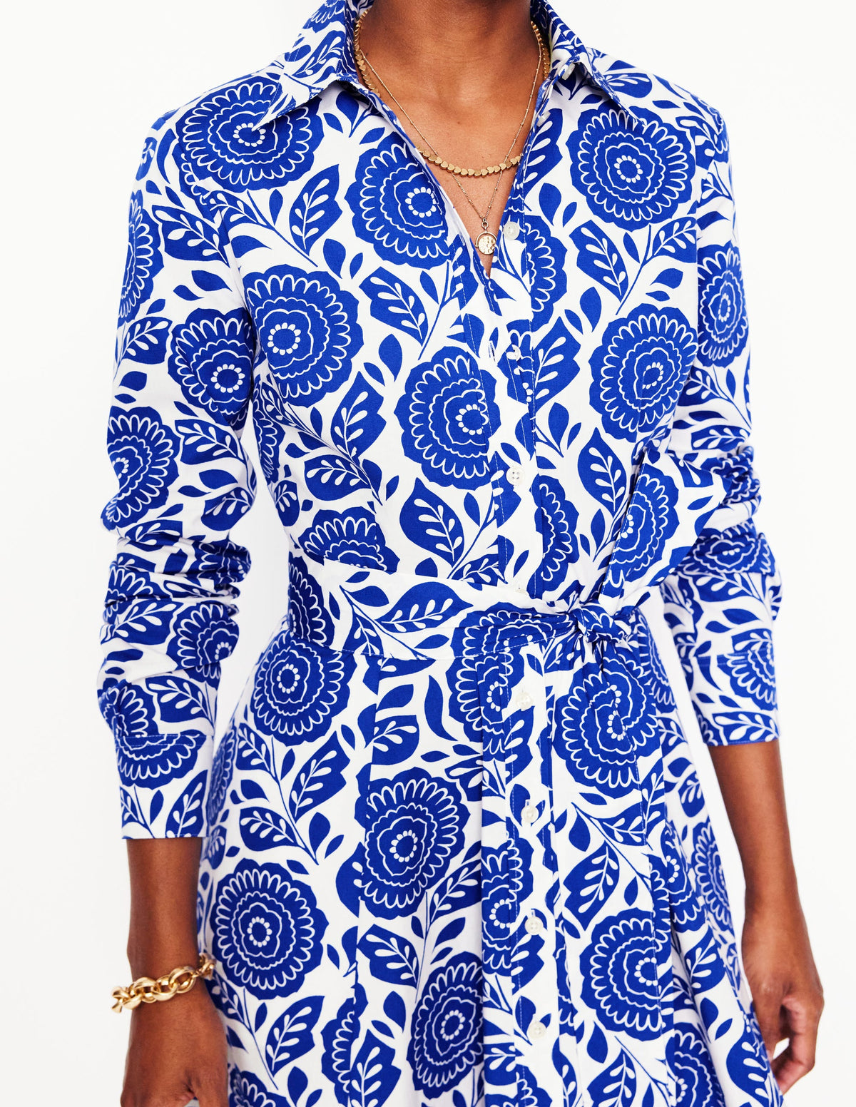 Amy Kurzes Hemdblusenkleid aus Baumwolle-Leuchtendes Blau, Dahlienstempel - Image 2