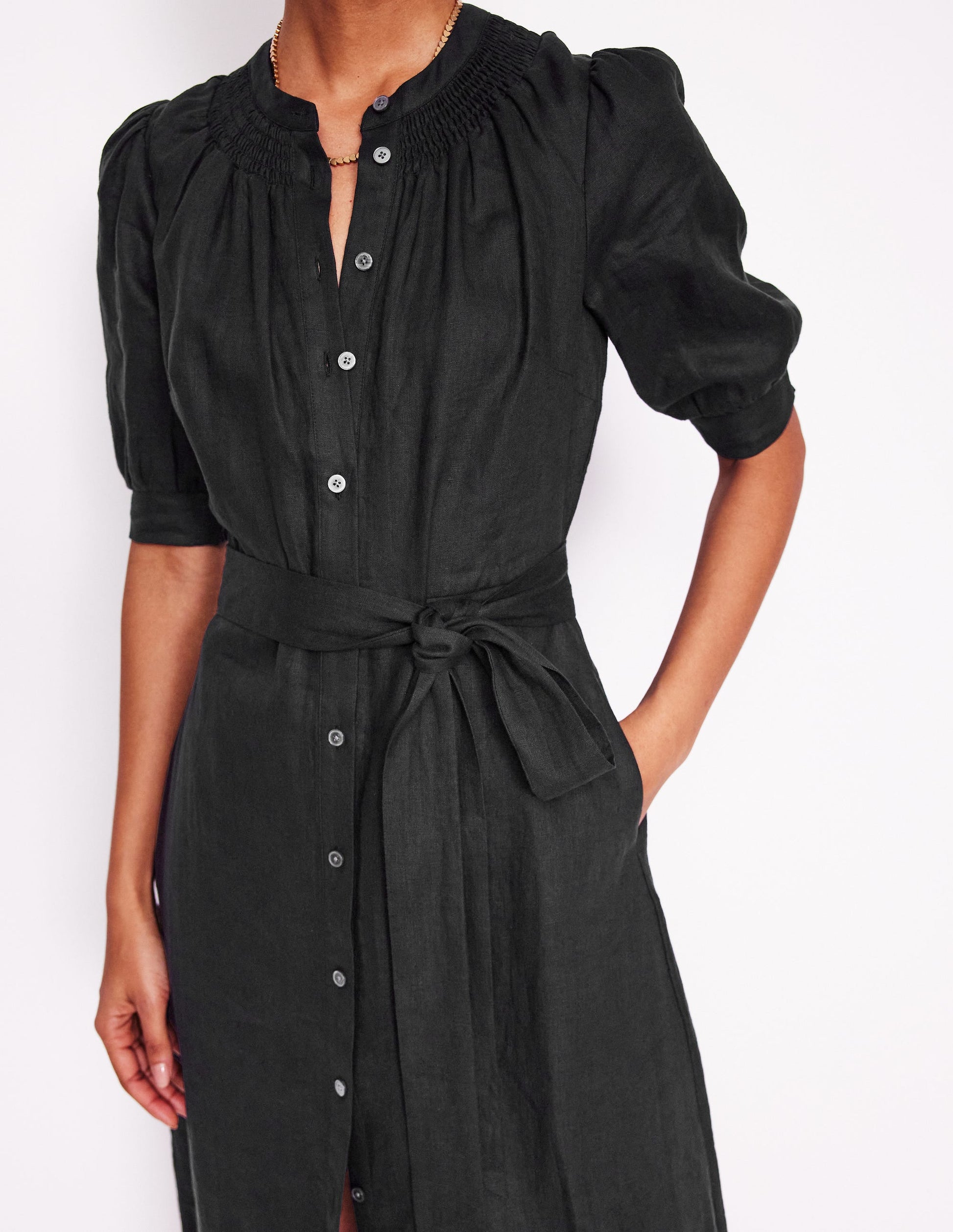 Ada Midikleid aus Leinen-Schwarz-3