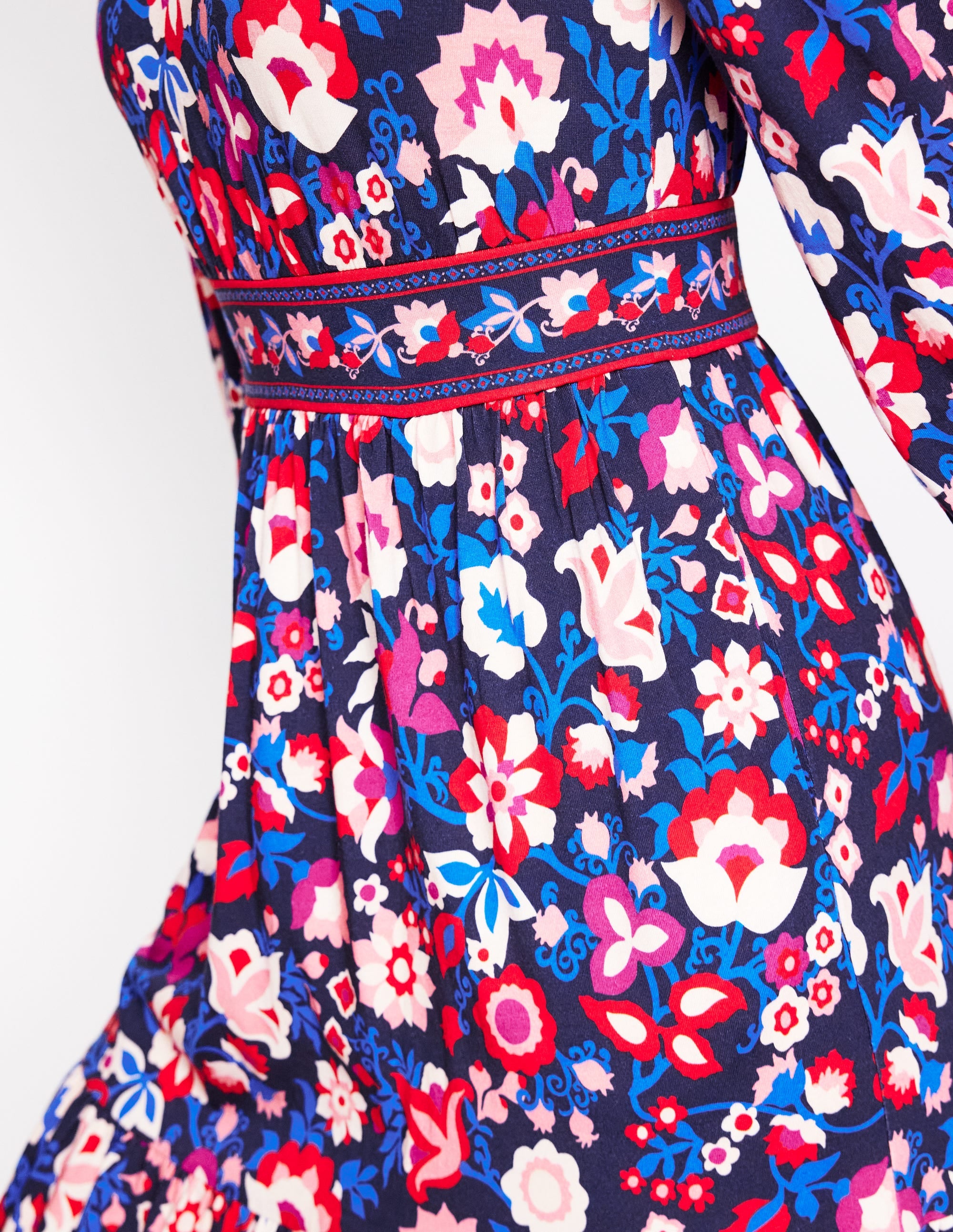 Tabitha Gestuftes Jerseykleid-College-Marineblau, Gartenrebe - Image 3